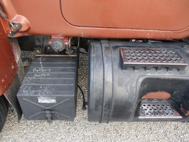 1986 Mack R686ST Semi Trucks/Trailer