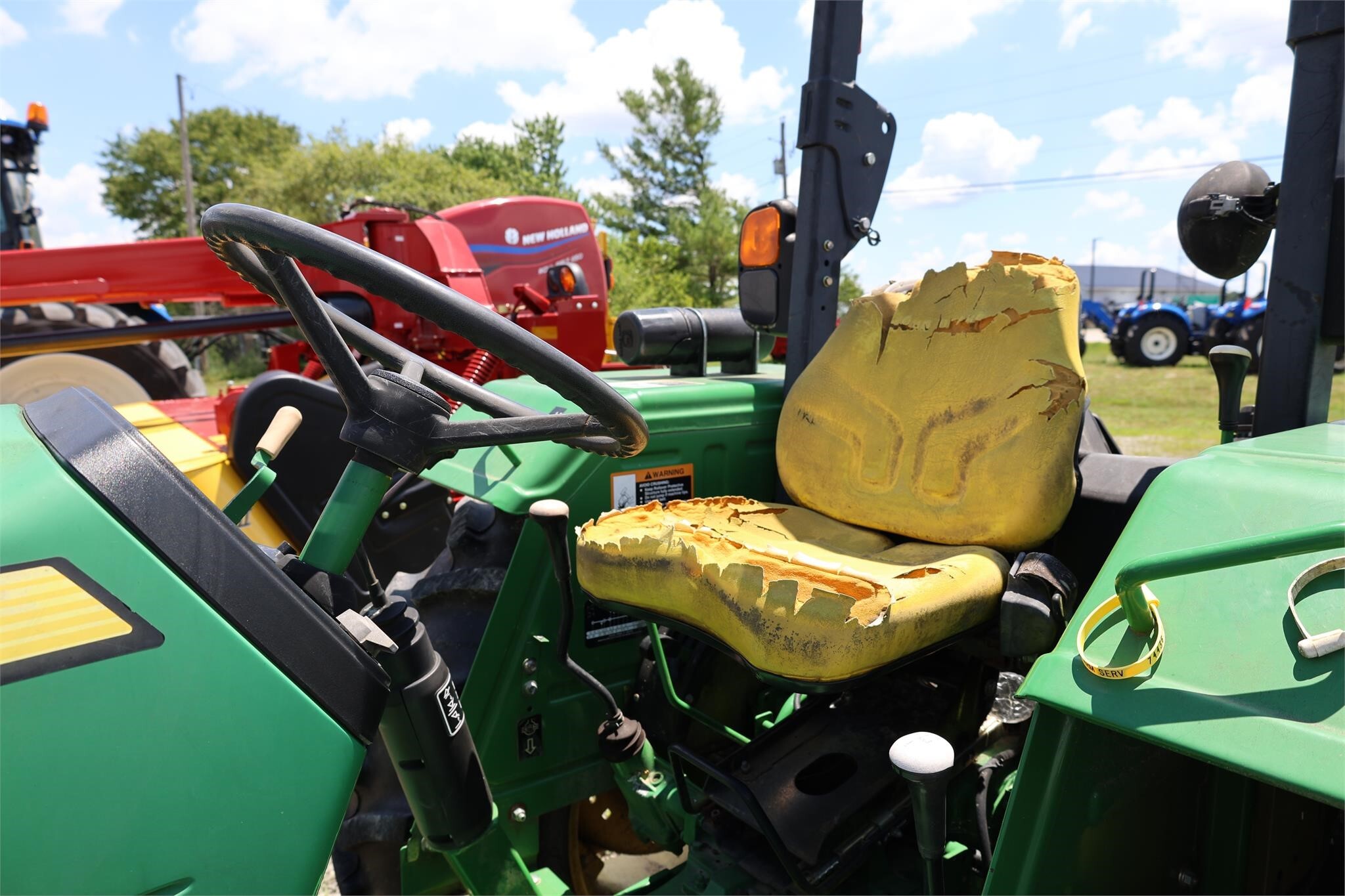 2013 John Deere 5065E Tractor