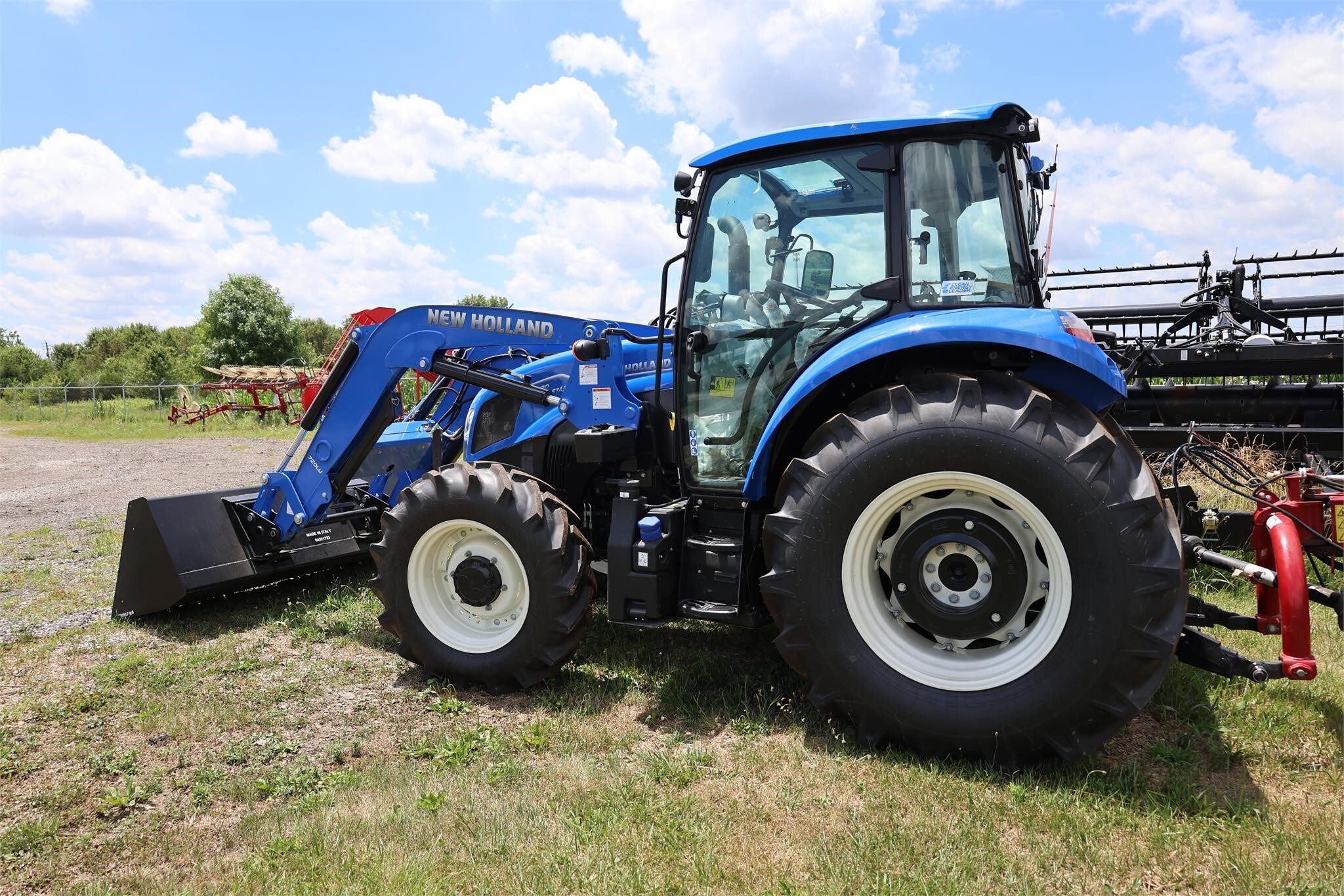  New Holland POWERSTAR 90 Tractor