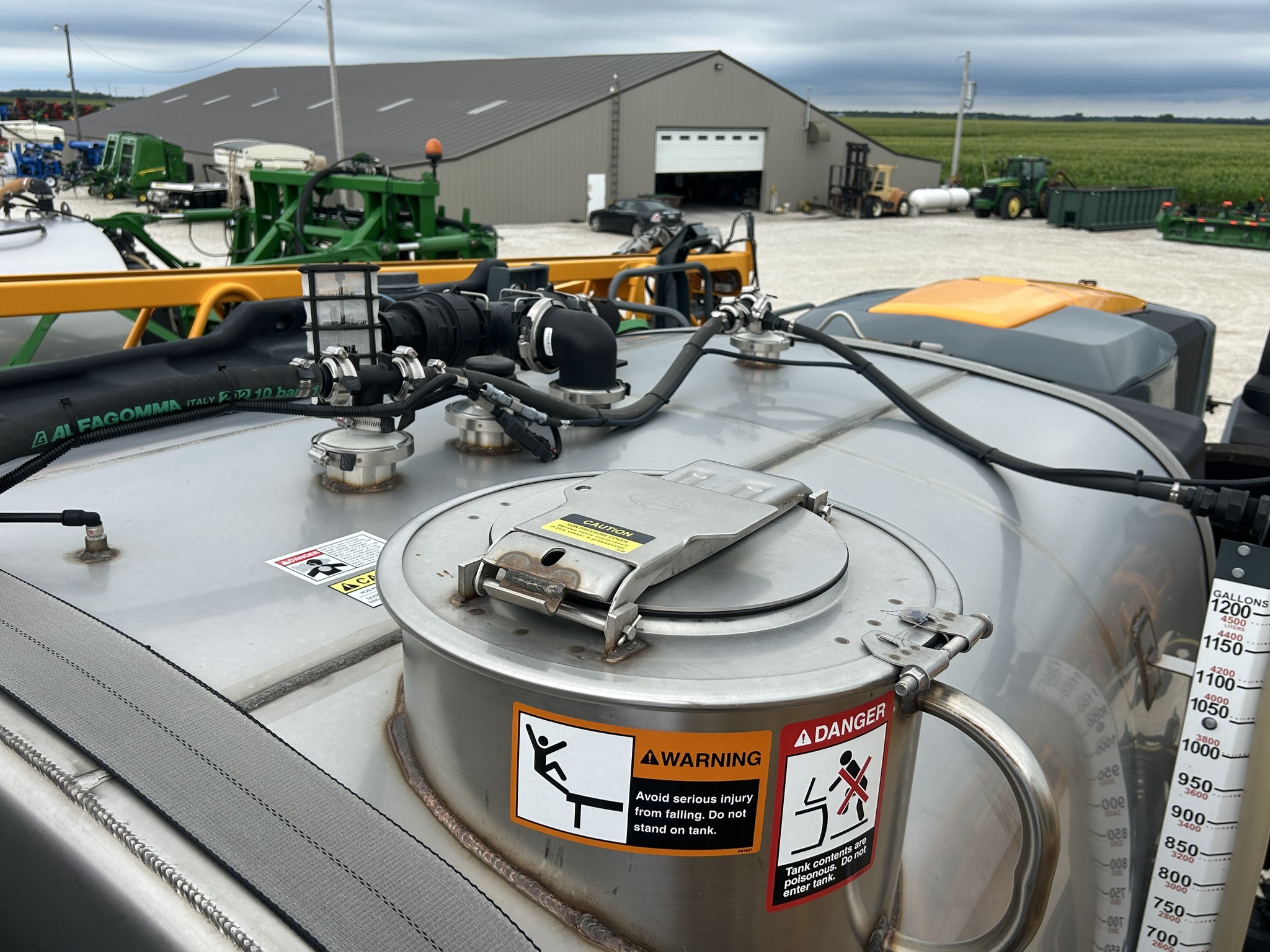 2022 Hagie STS12 Self-Propelled Sprayer