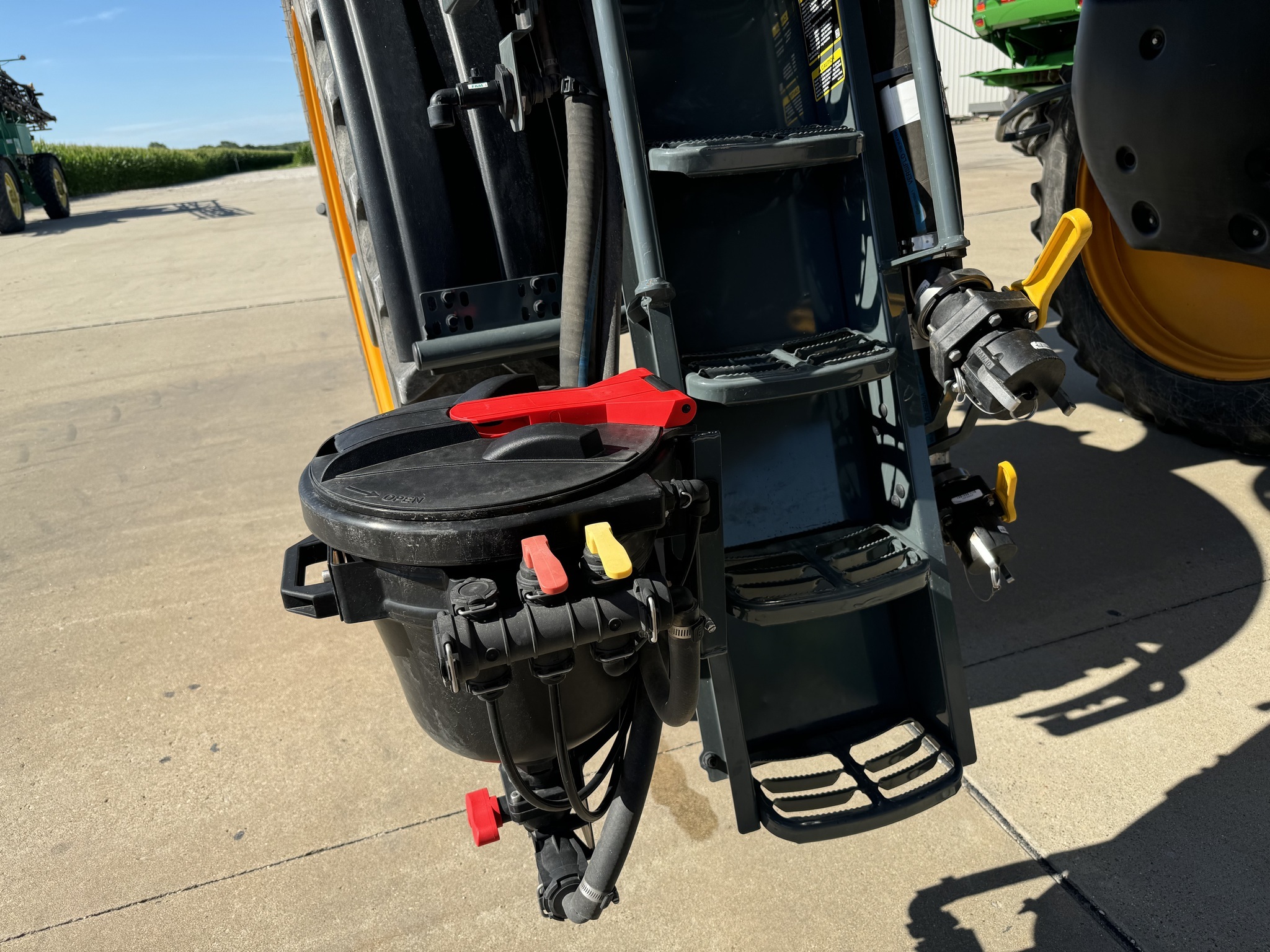 2022 Hagie STS12 Self-Propelled Sprayer