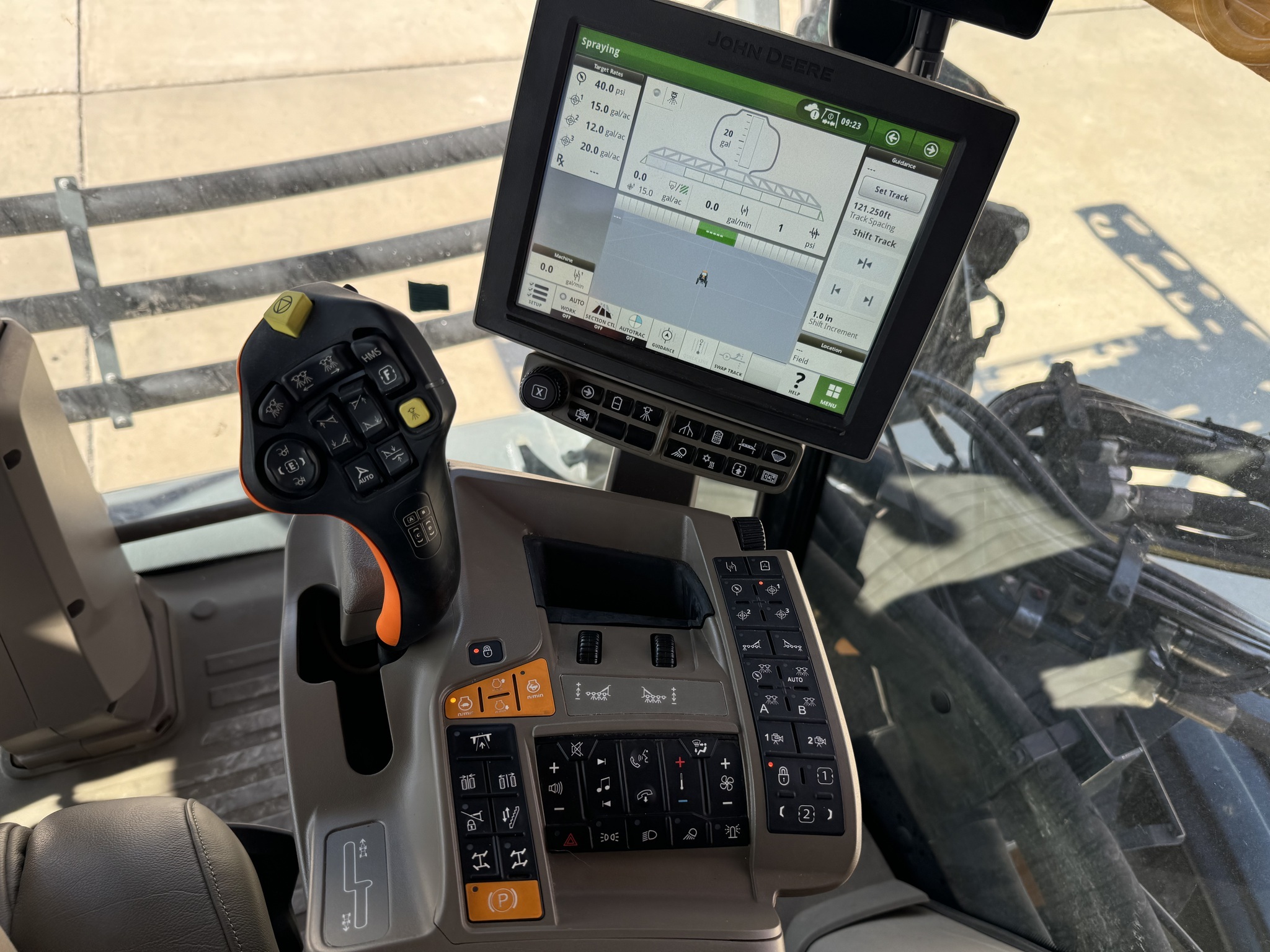 2022 Hagie STS12 Self-Propelled Sprayer