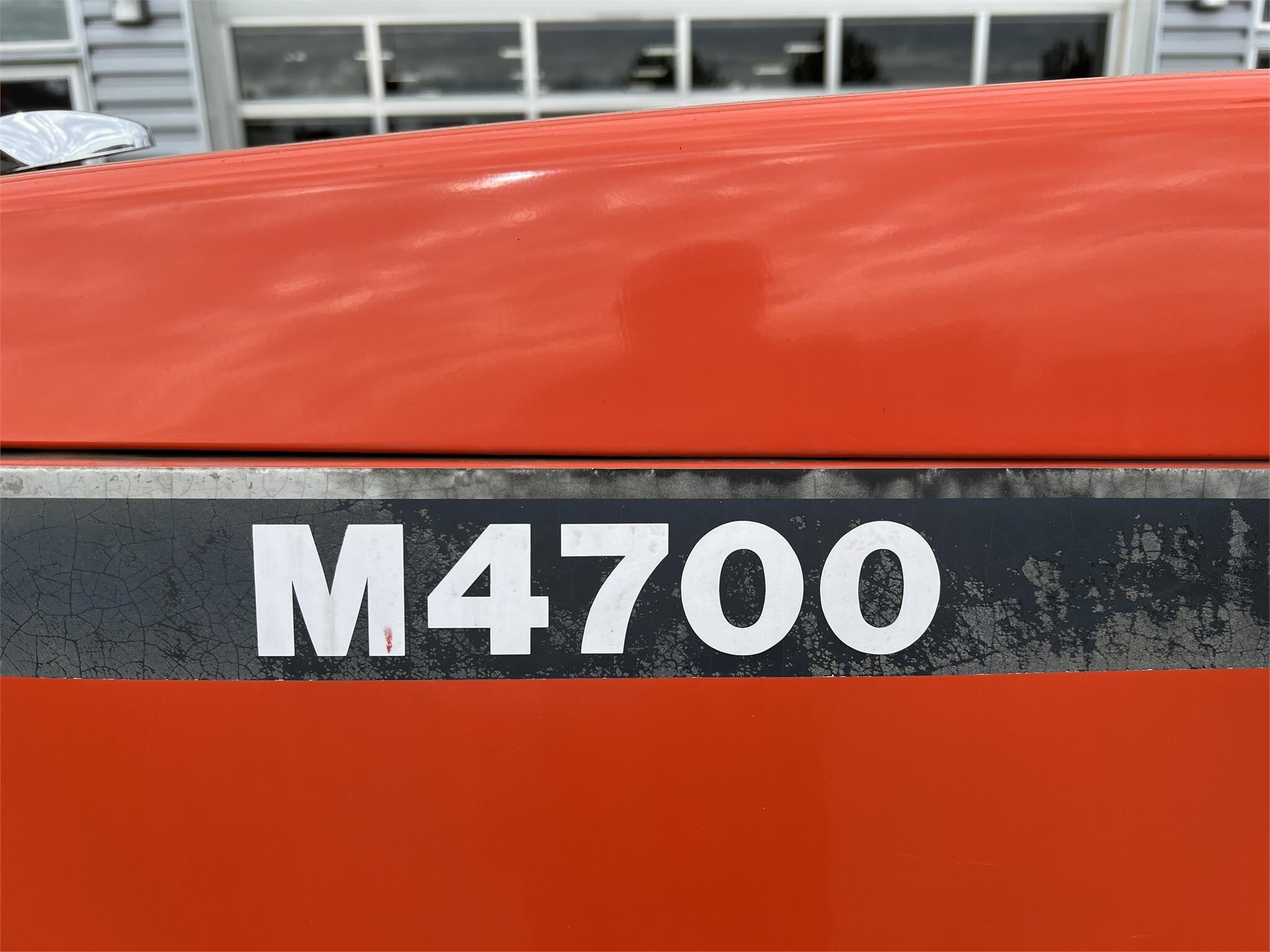  Kubota M4700 Tractor