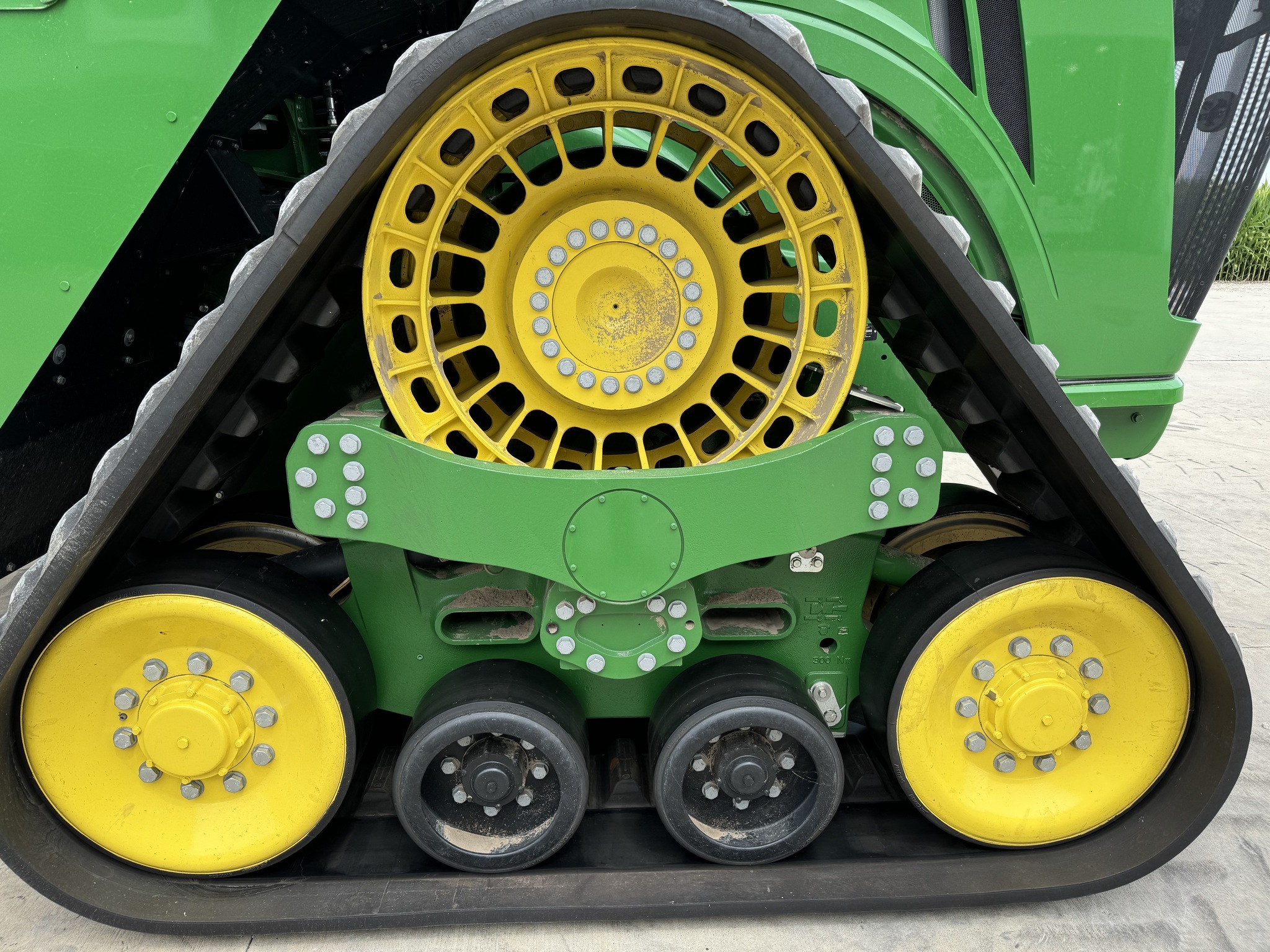 2023 John Deere 9RX 640 Tractor