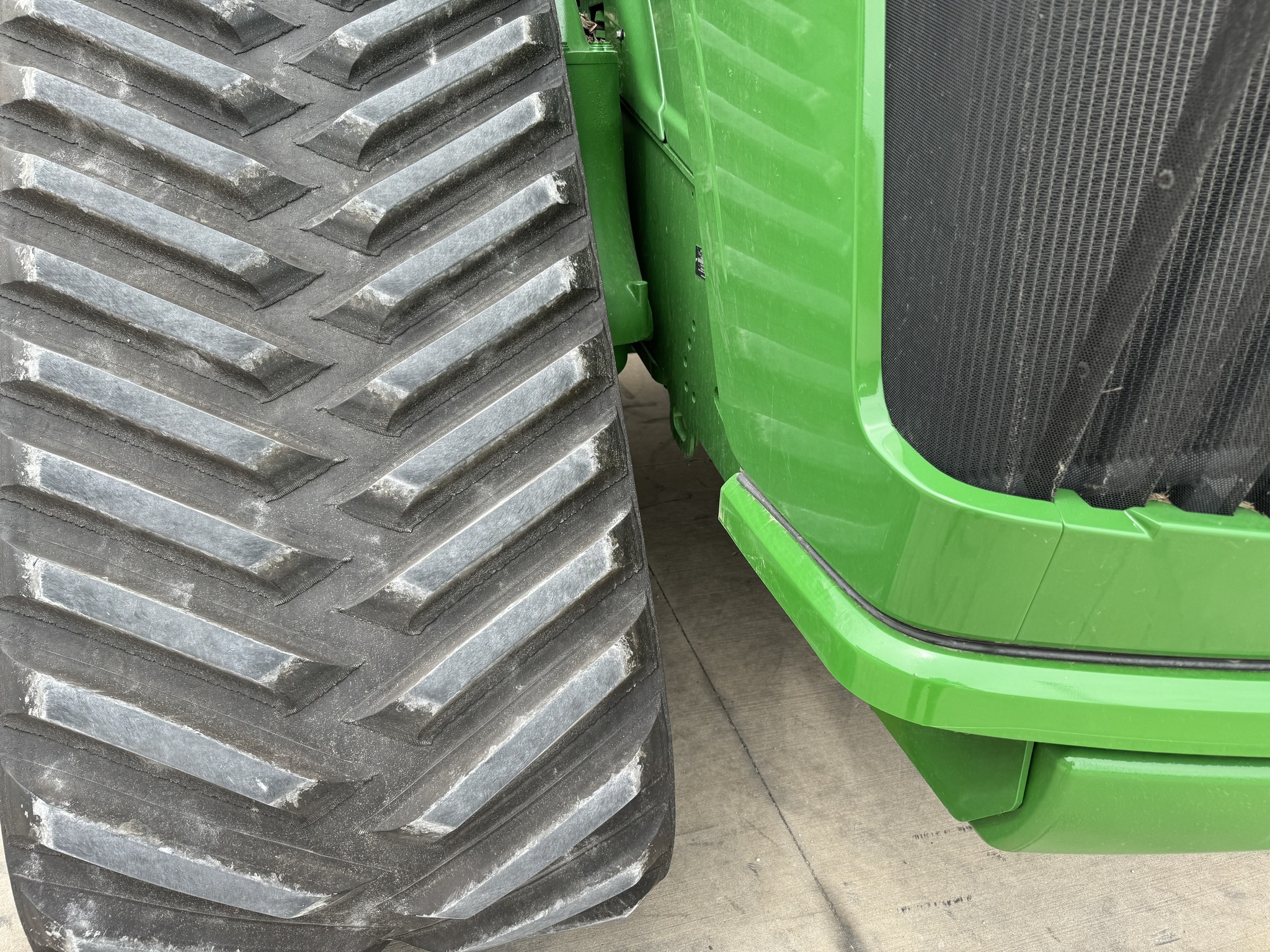 2023 John Deere 9RX 640 Tractor