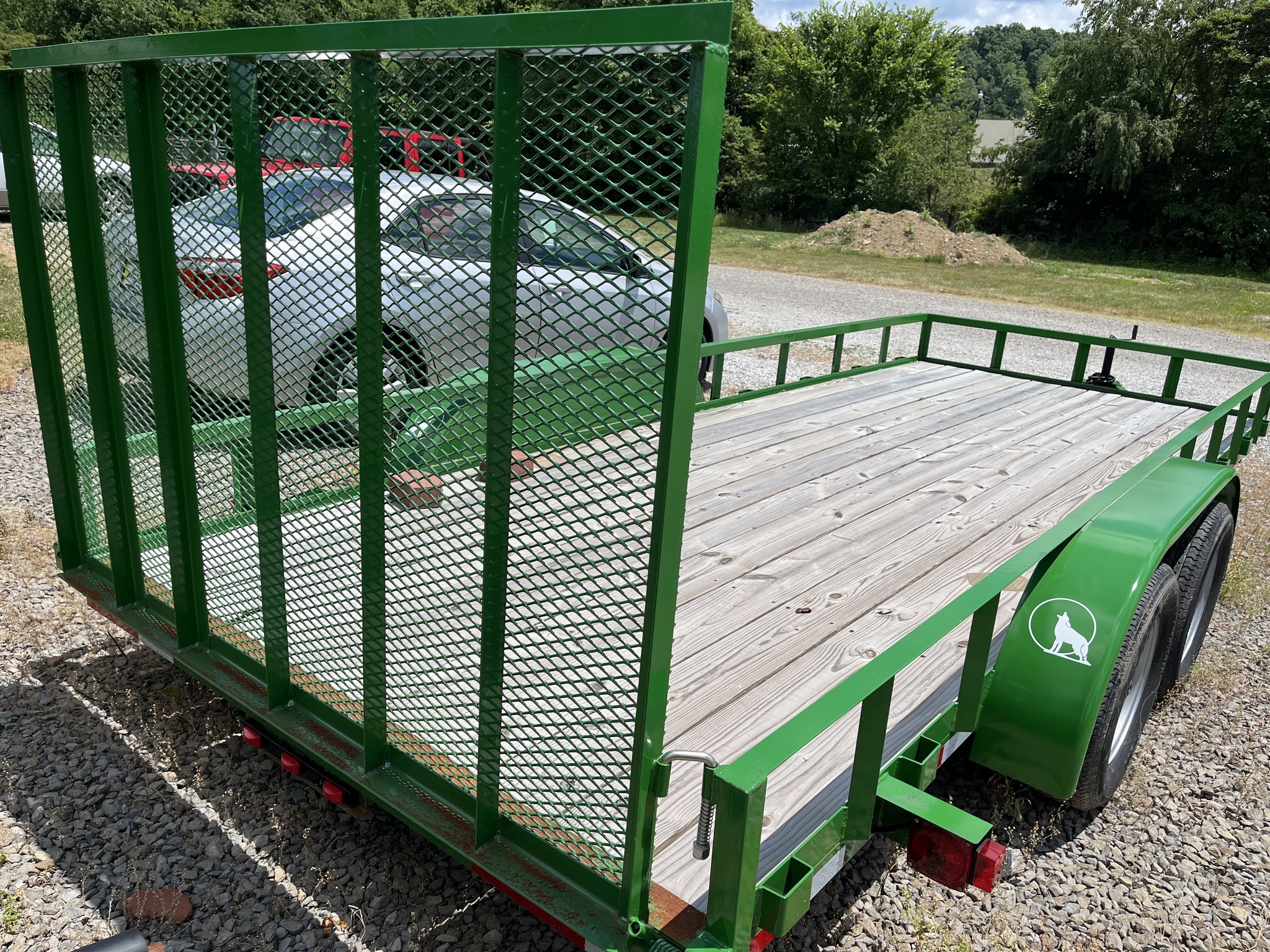 2023 Coyote Renegade Flatbed Trucks/Trailer