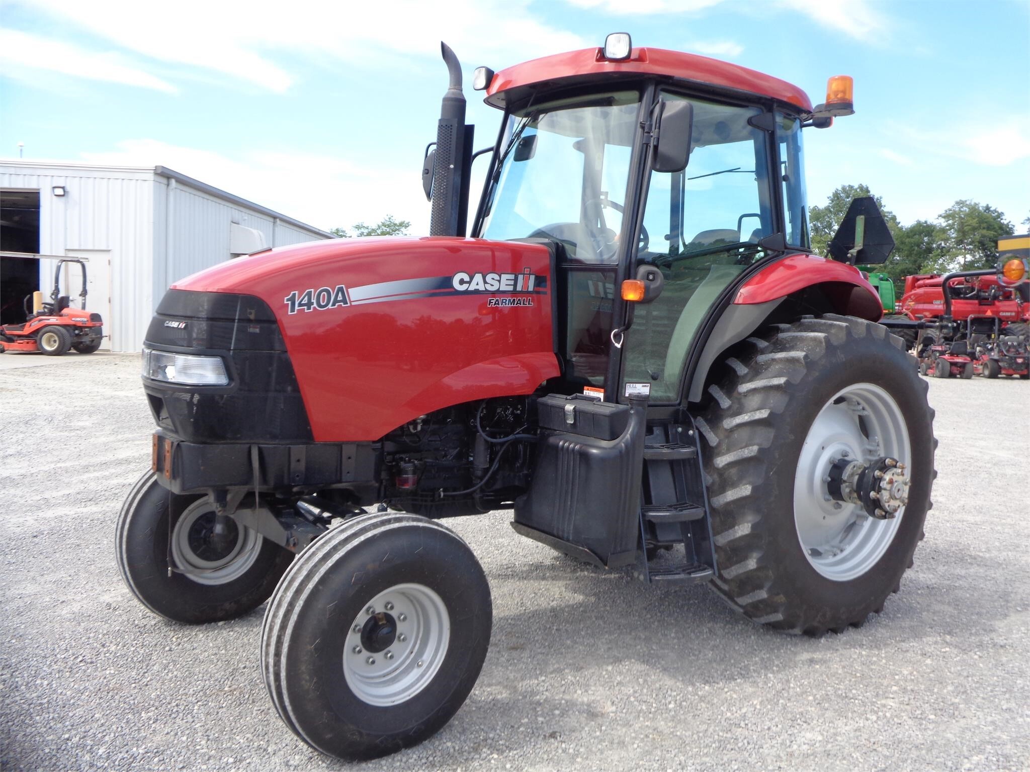 2013 Case IH Farmall 140A Tractor 46,900 Machinery Pete