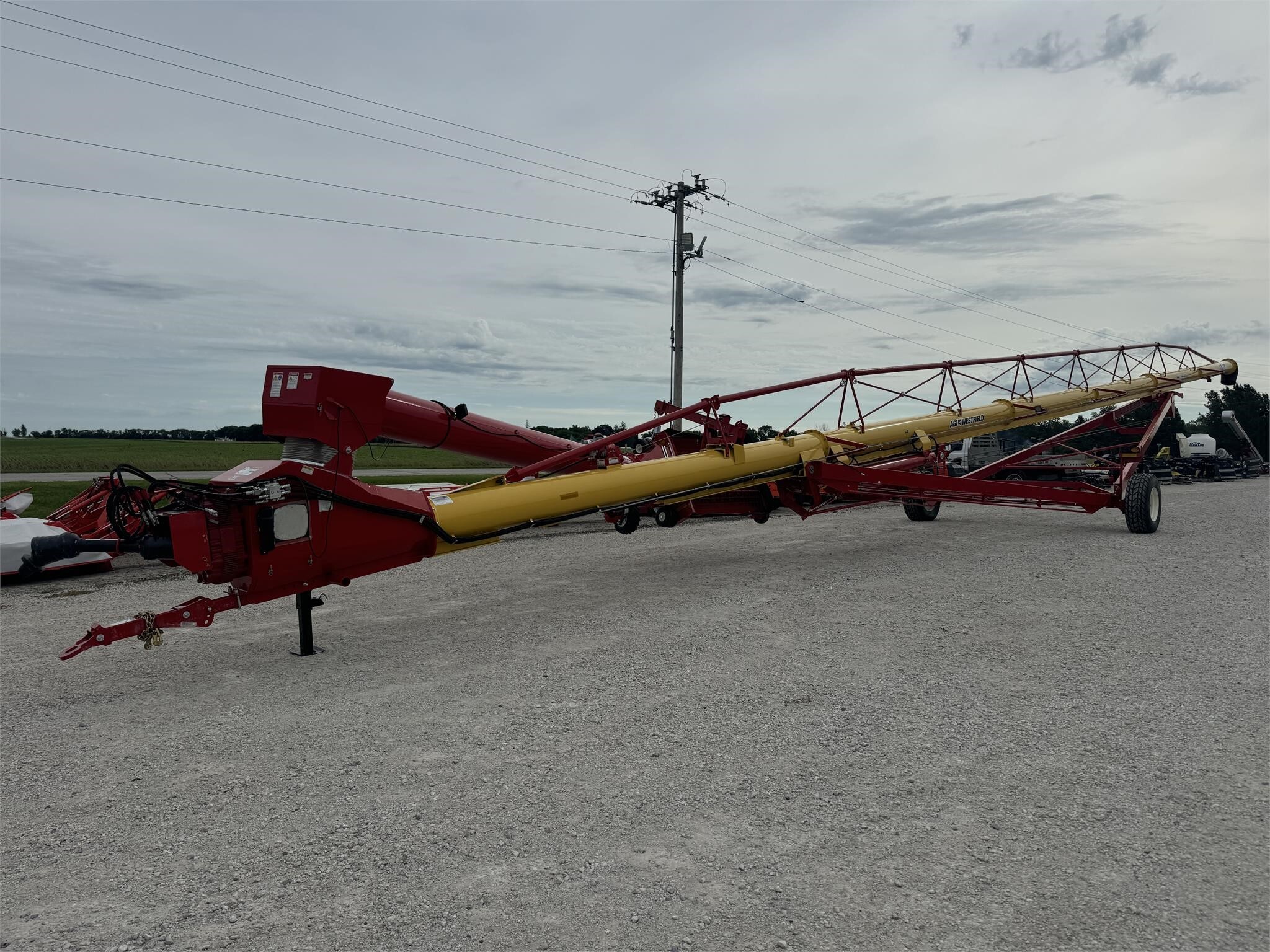 2026 Westfield MKX2 16-105 Augers and Conveyor