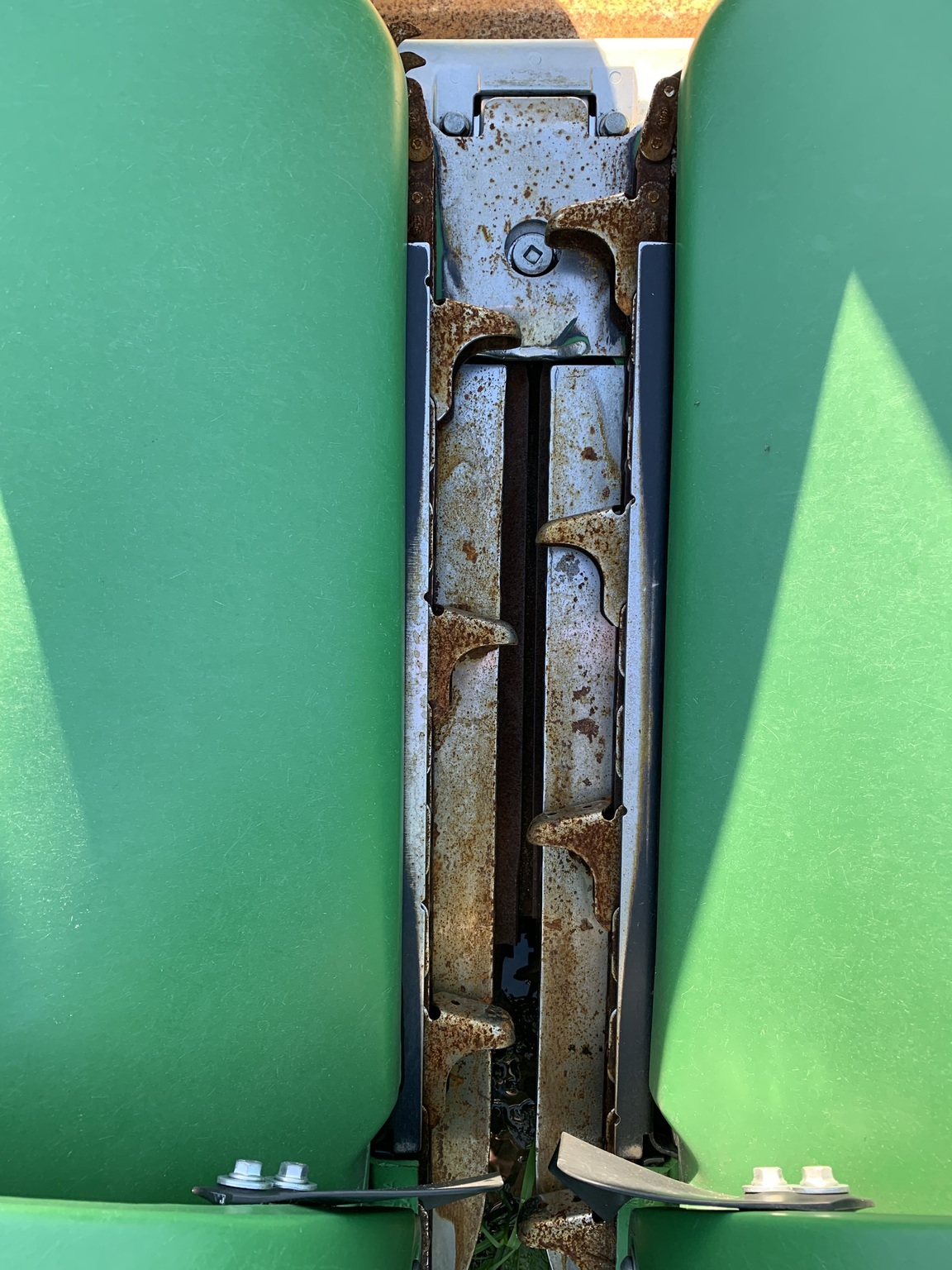 2023 John Deere C8R Corn Head