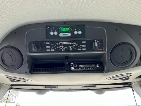 2021 Claas LEXION 8600TT Combine