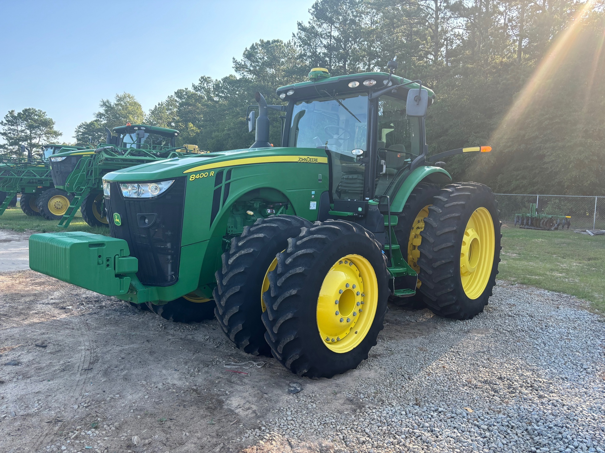 2018 John Deere 8400R Tractor