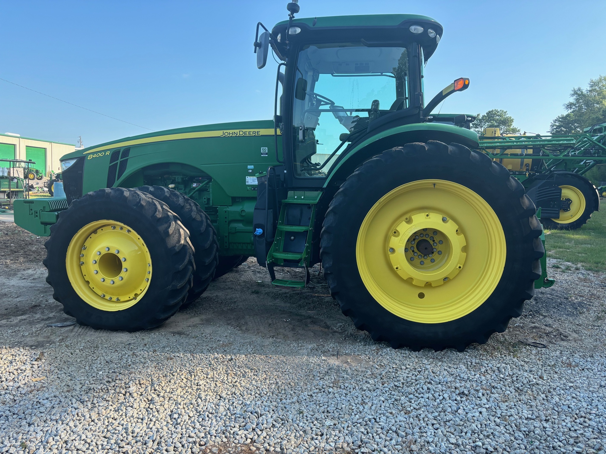 2018 John Deere 8400R Tractor