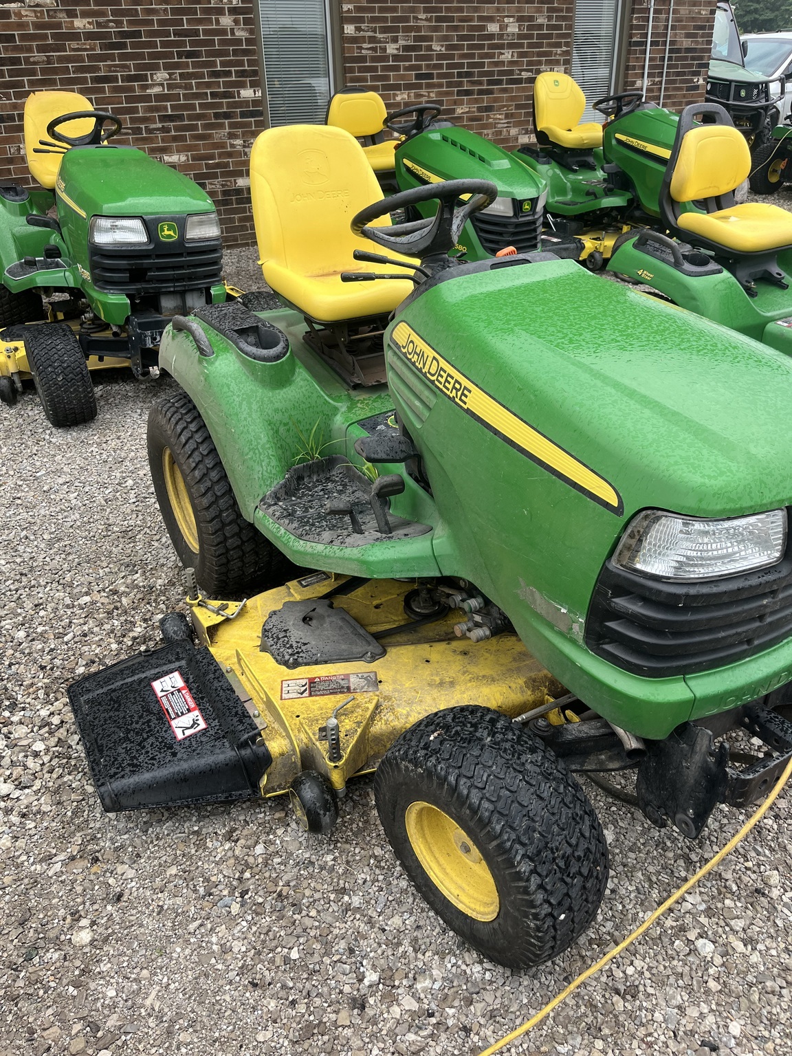 2011 John Deere X720 Lawn Mower