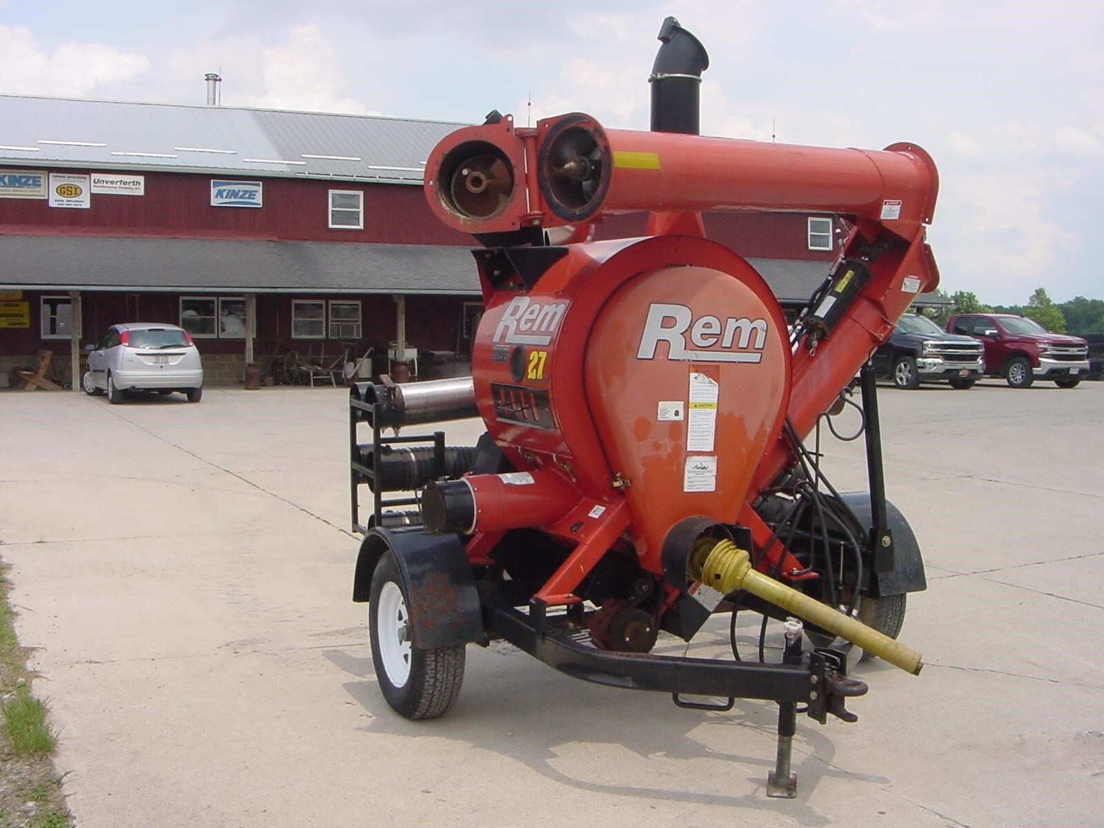 2009 Rem 2700 Grain Vac