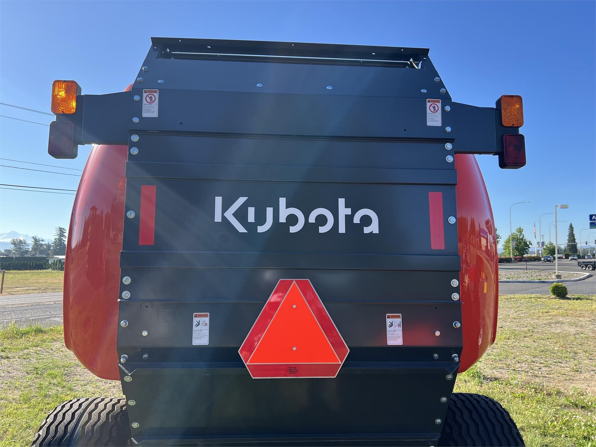 2024 Kubota BV4160 PREMNET Round Baler