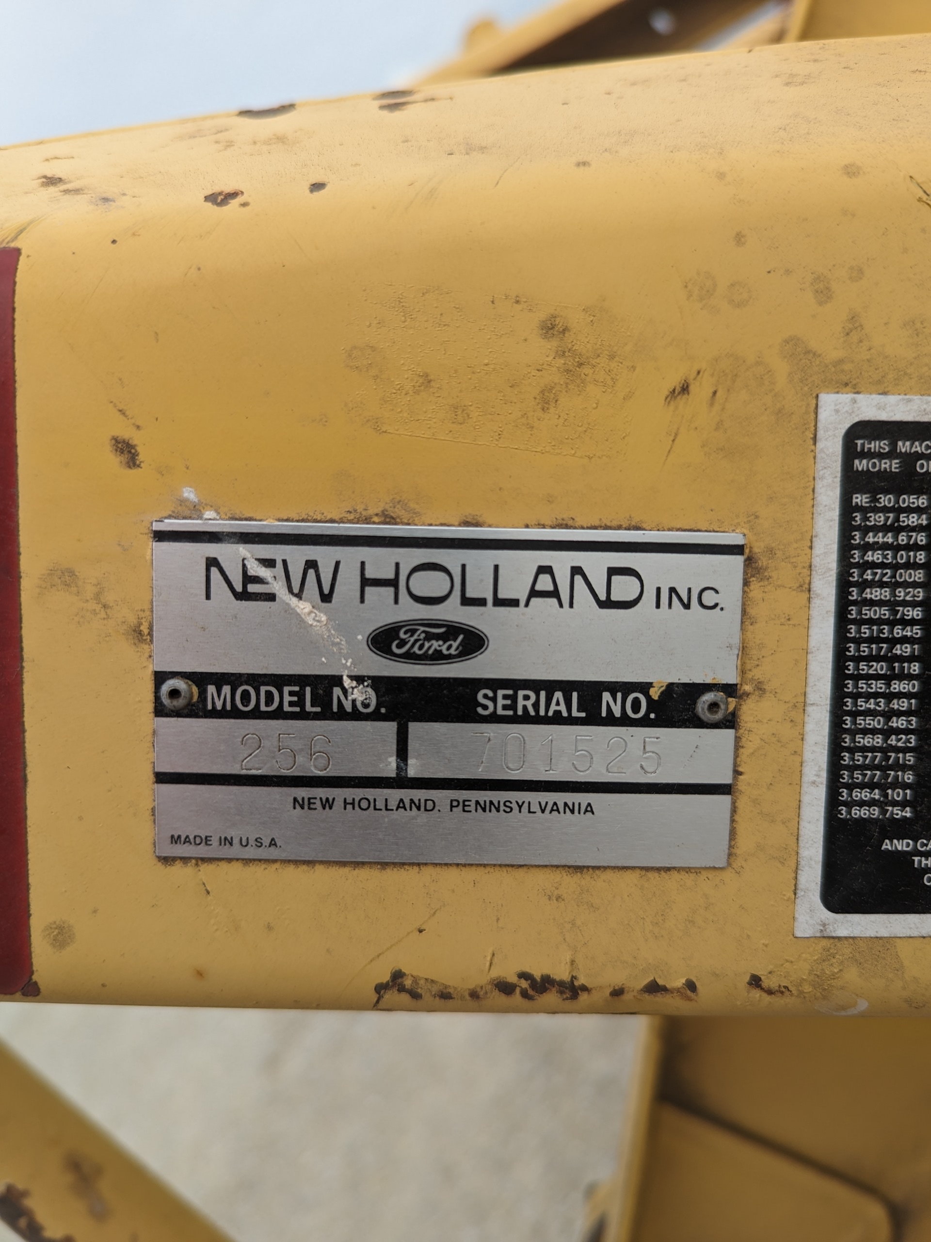  New Holland 256 Rake