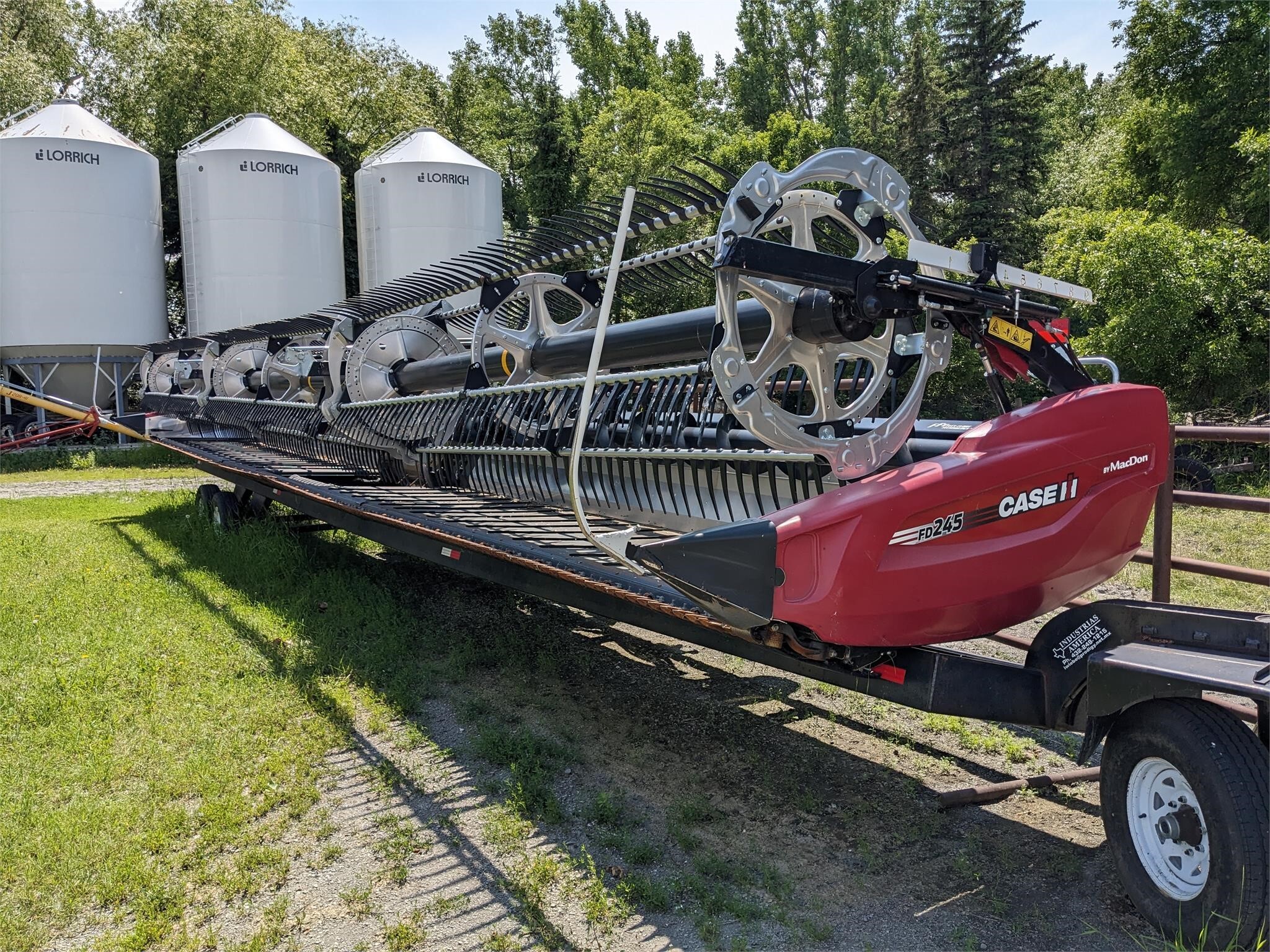 2023 MacDon FD245 Platform