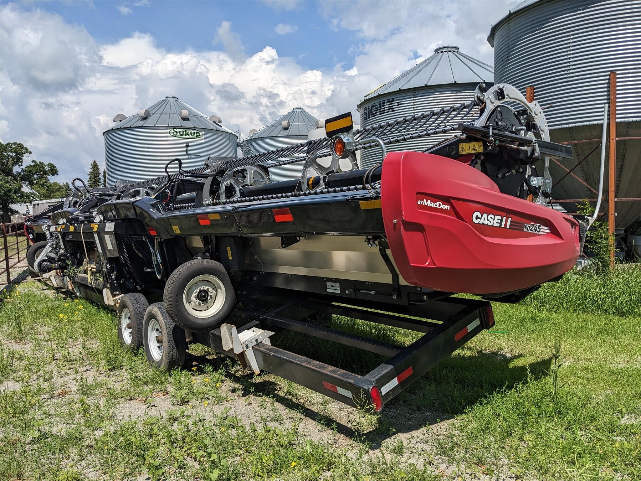 2023 MacDon FD245 Platform