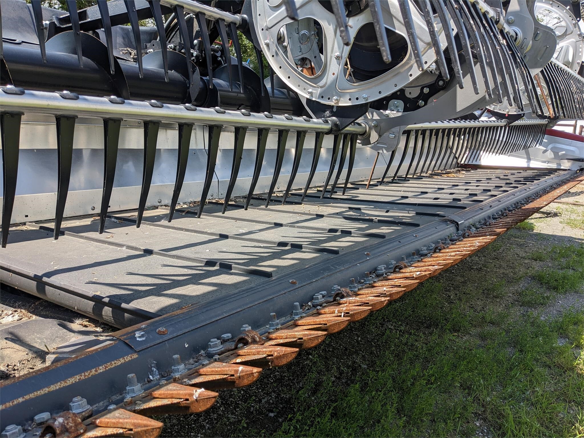 2023 MacDon FD245 Platform