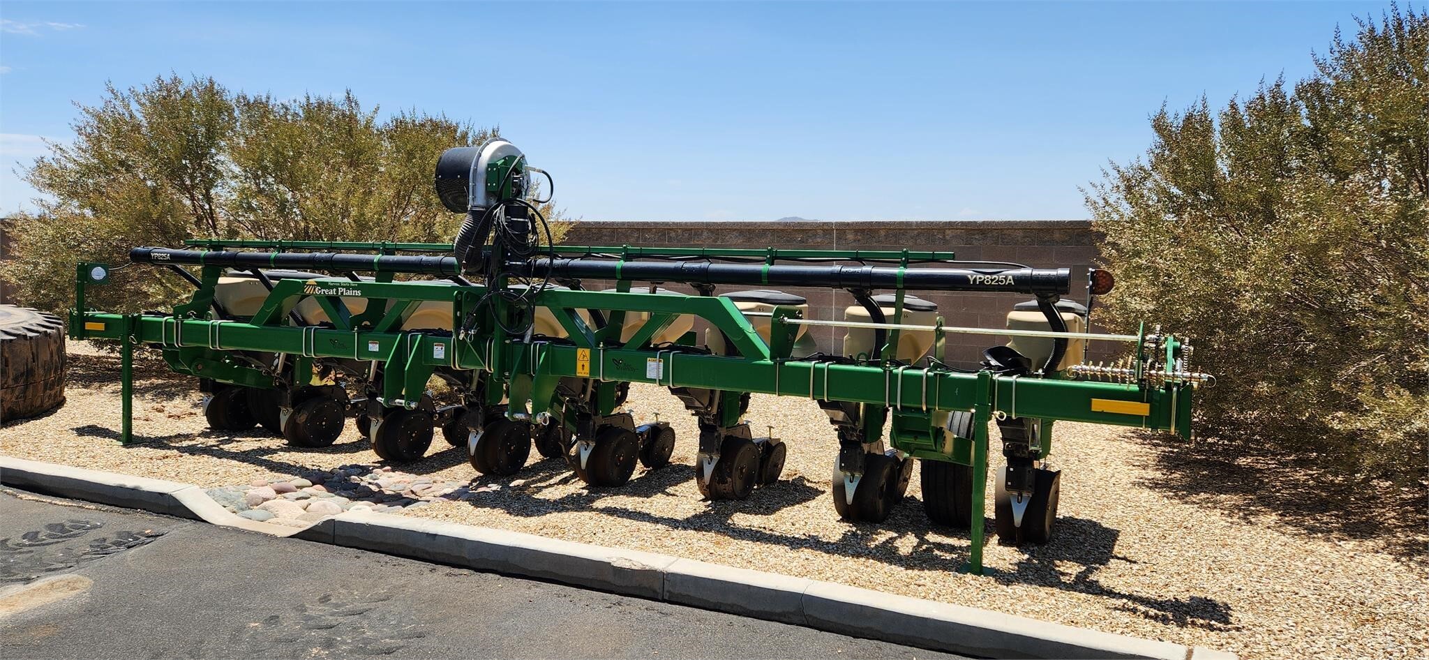 2023 Great Plains YP825A3P Planter