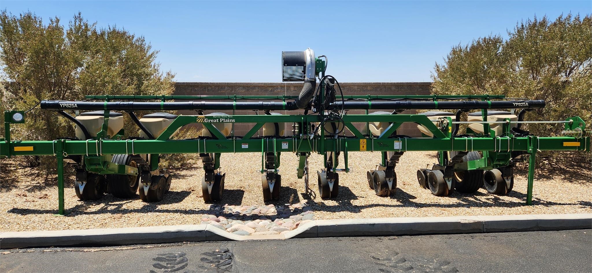 2023 Great Plains YP825A3P Planter