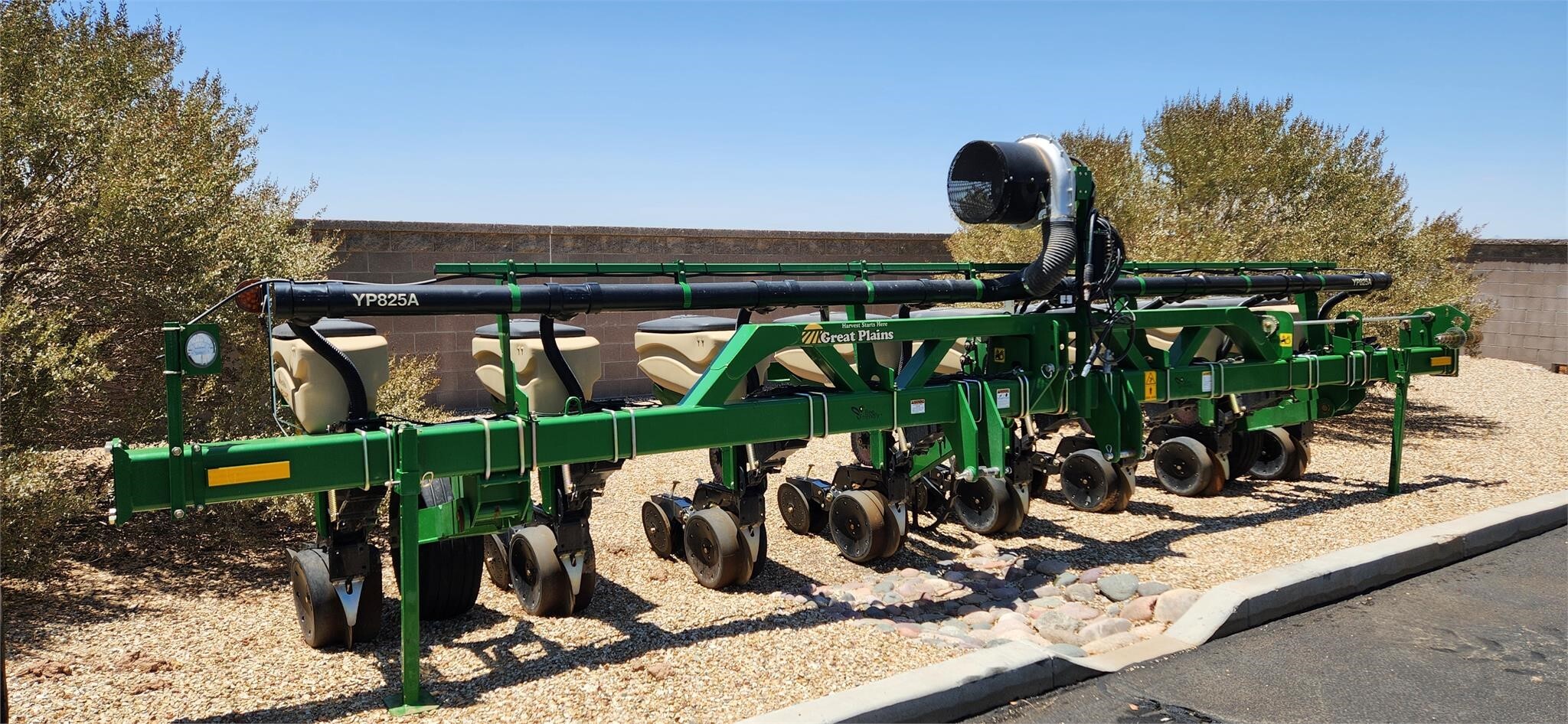 2023 Great Plains YP825A3P Planter