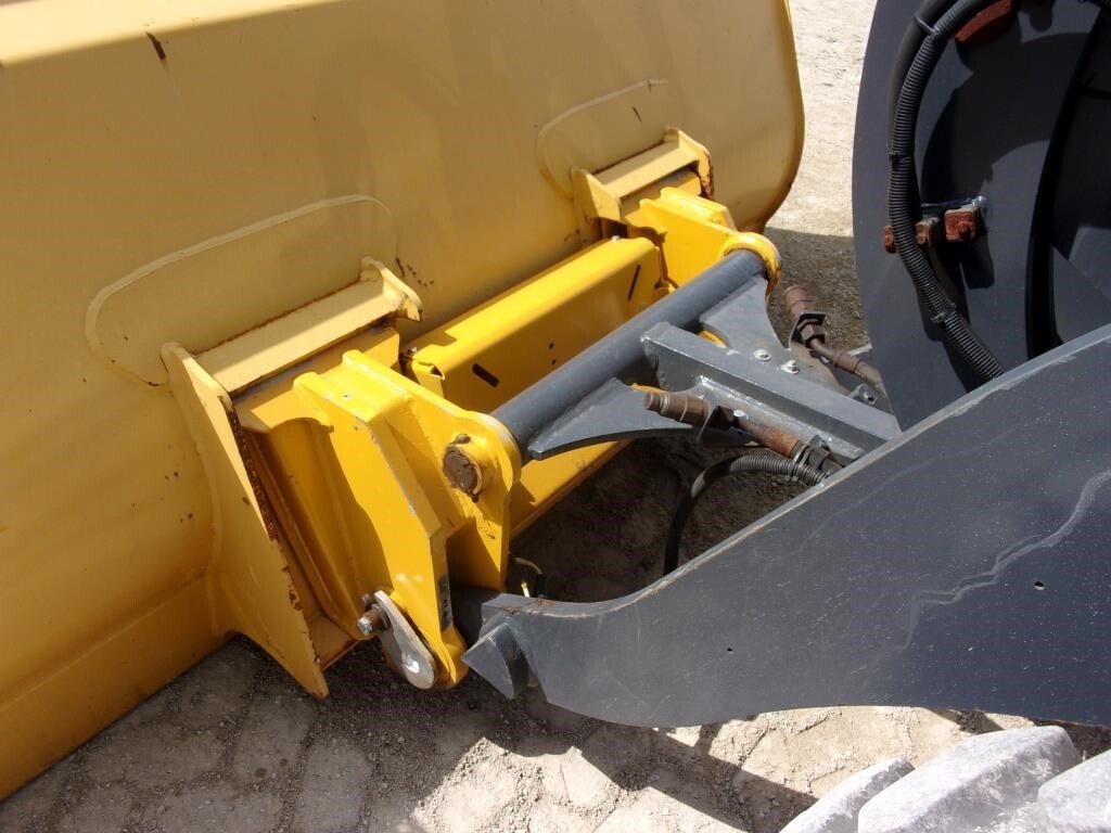 2019 Deere 244L Wheel Loader