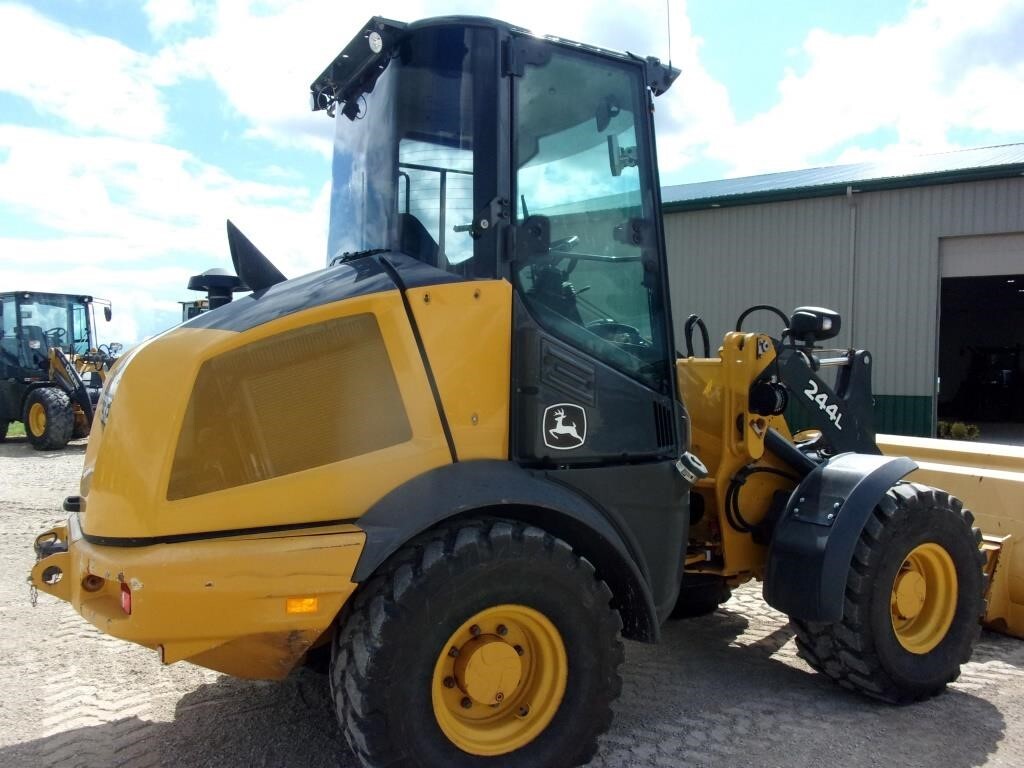 2019 Deere 244L Wheel Loader