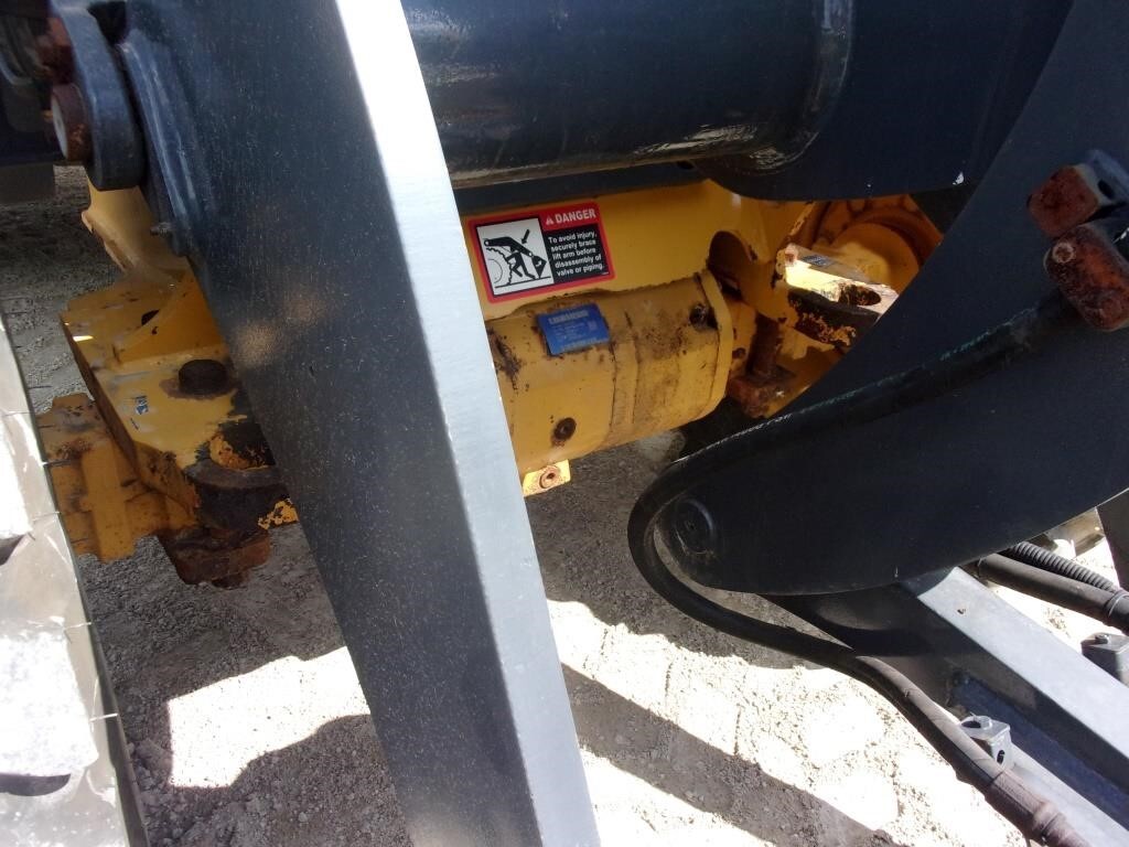 2019 Deere 244L Wheel Loader