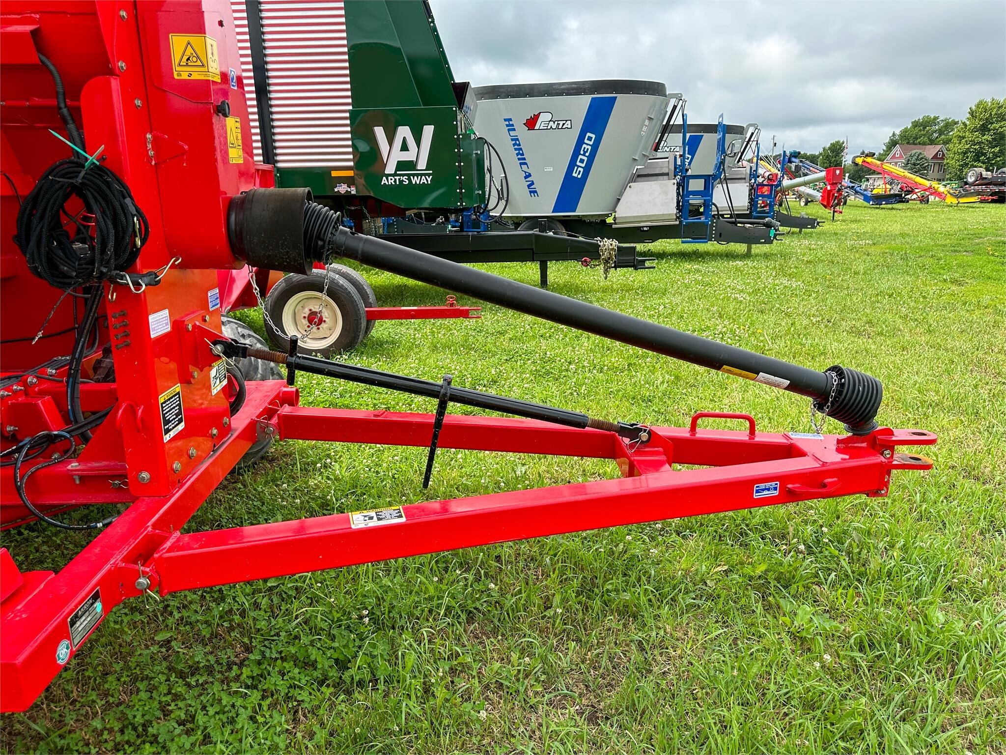 2026 Akron GTT5010 Grain Bagger