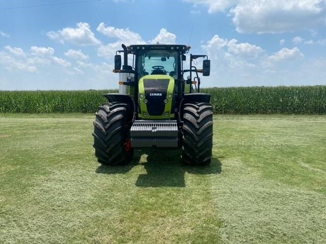 2023 Claas AXION 930TT Tractor