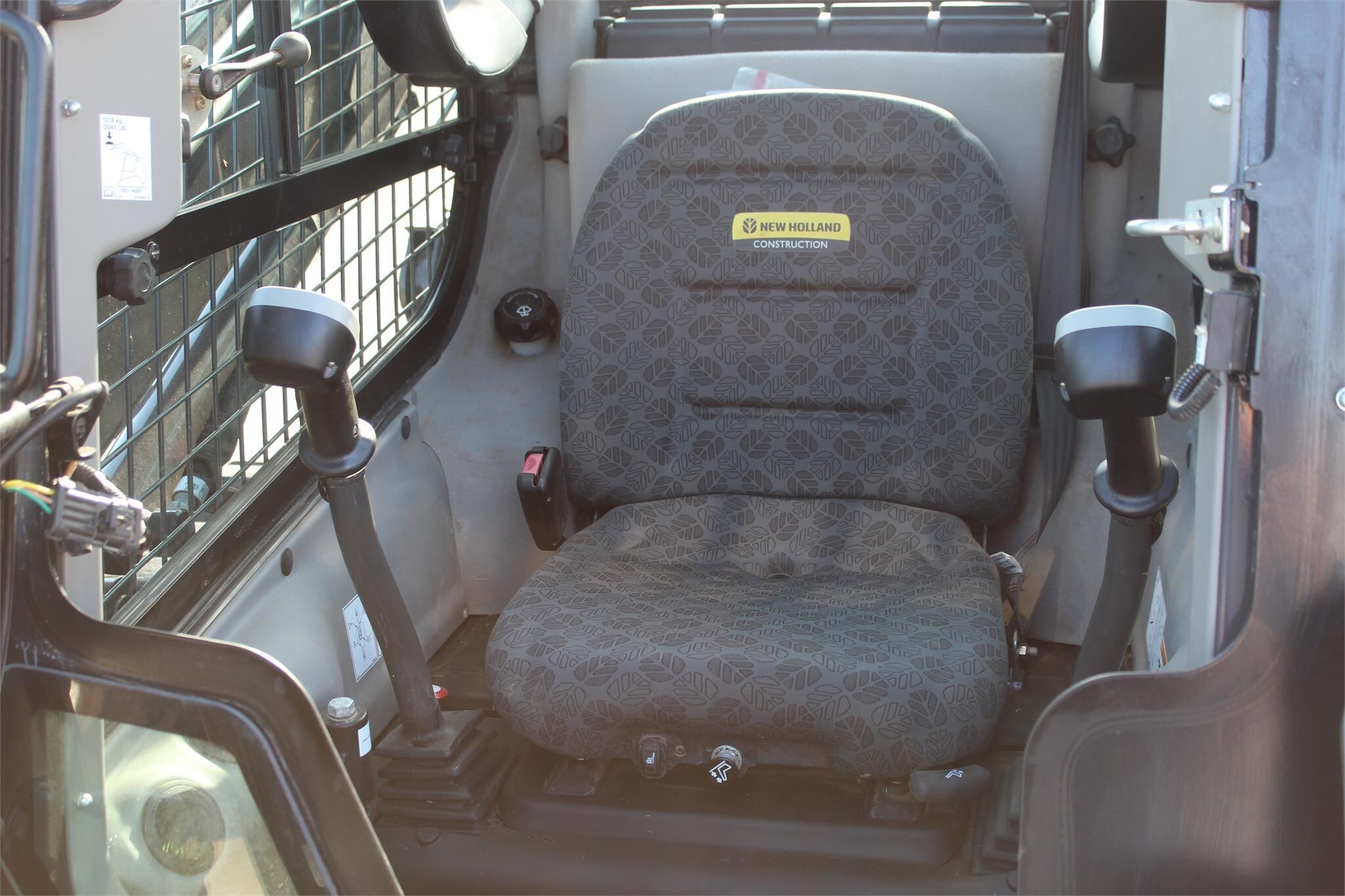 2017 New Holland C232 Skid Steer