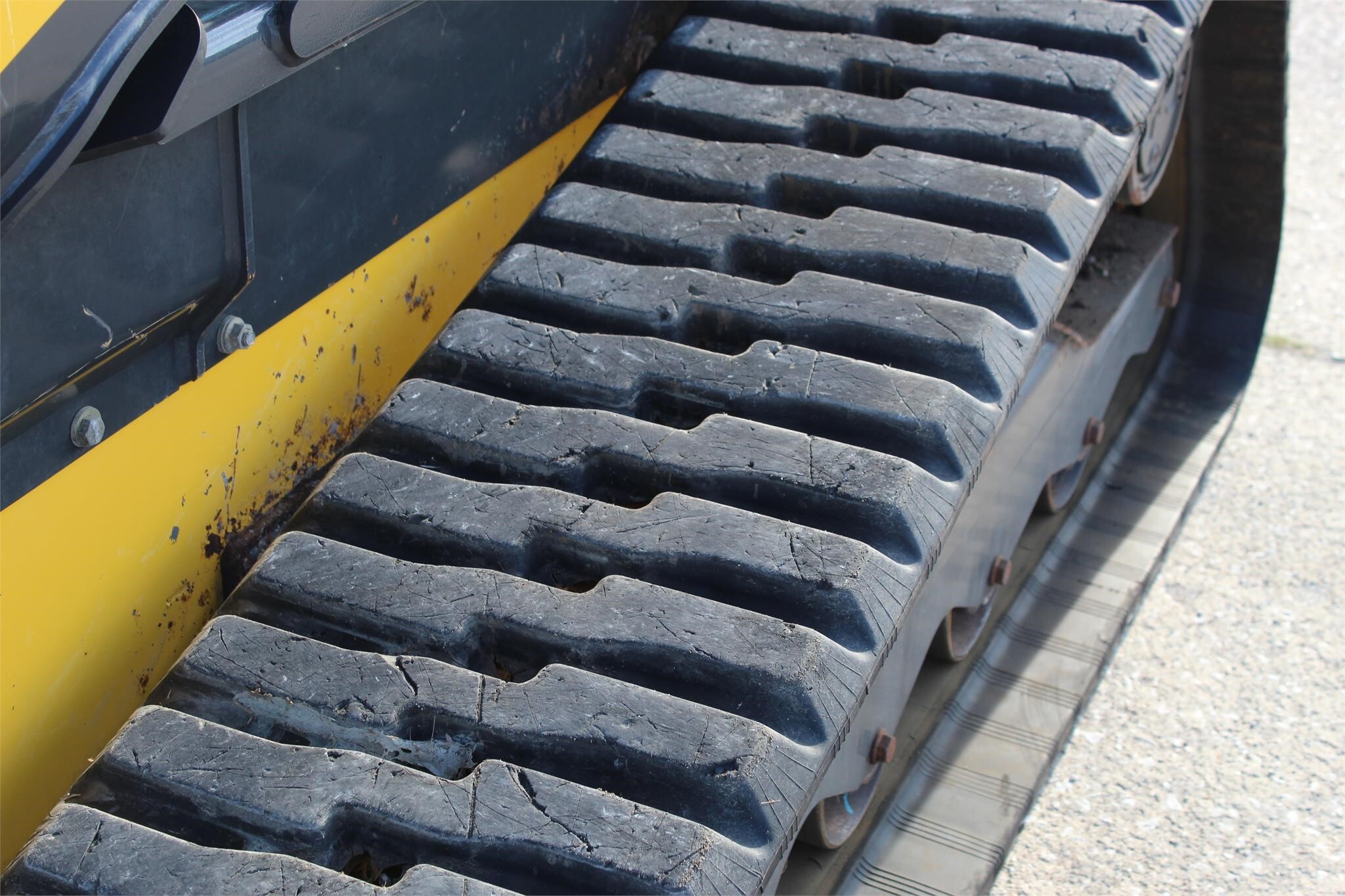 2017 New Holland C232 Skid Steer