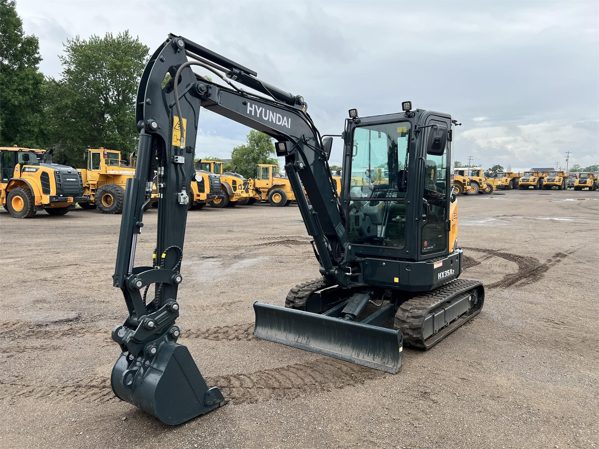 2025 Hyundai HX35AZ Mini Excavator