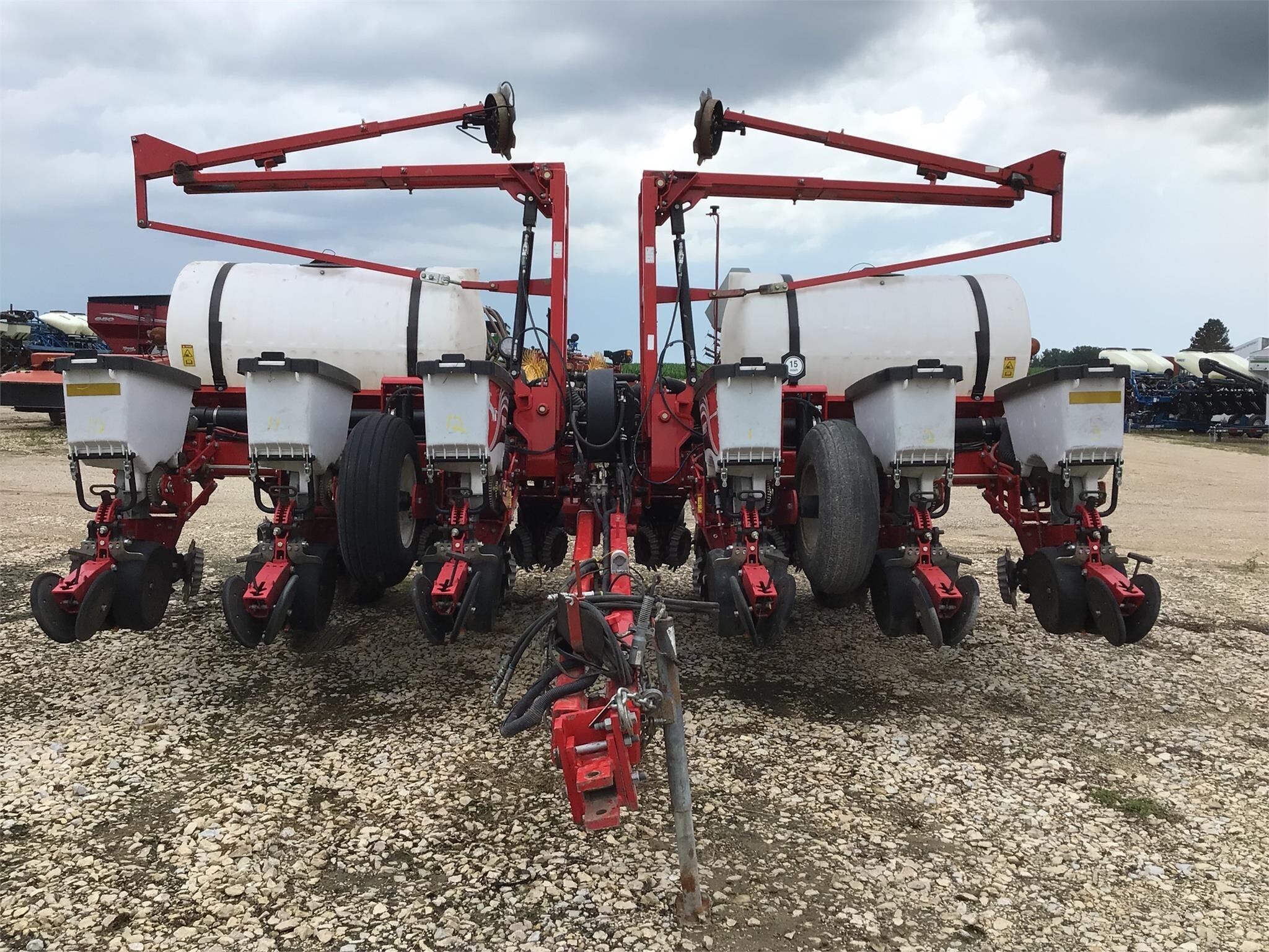 2015 White 9222 Planter