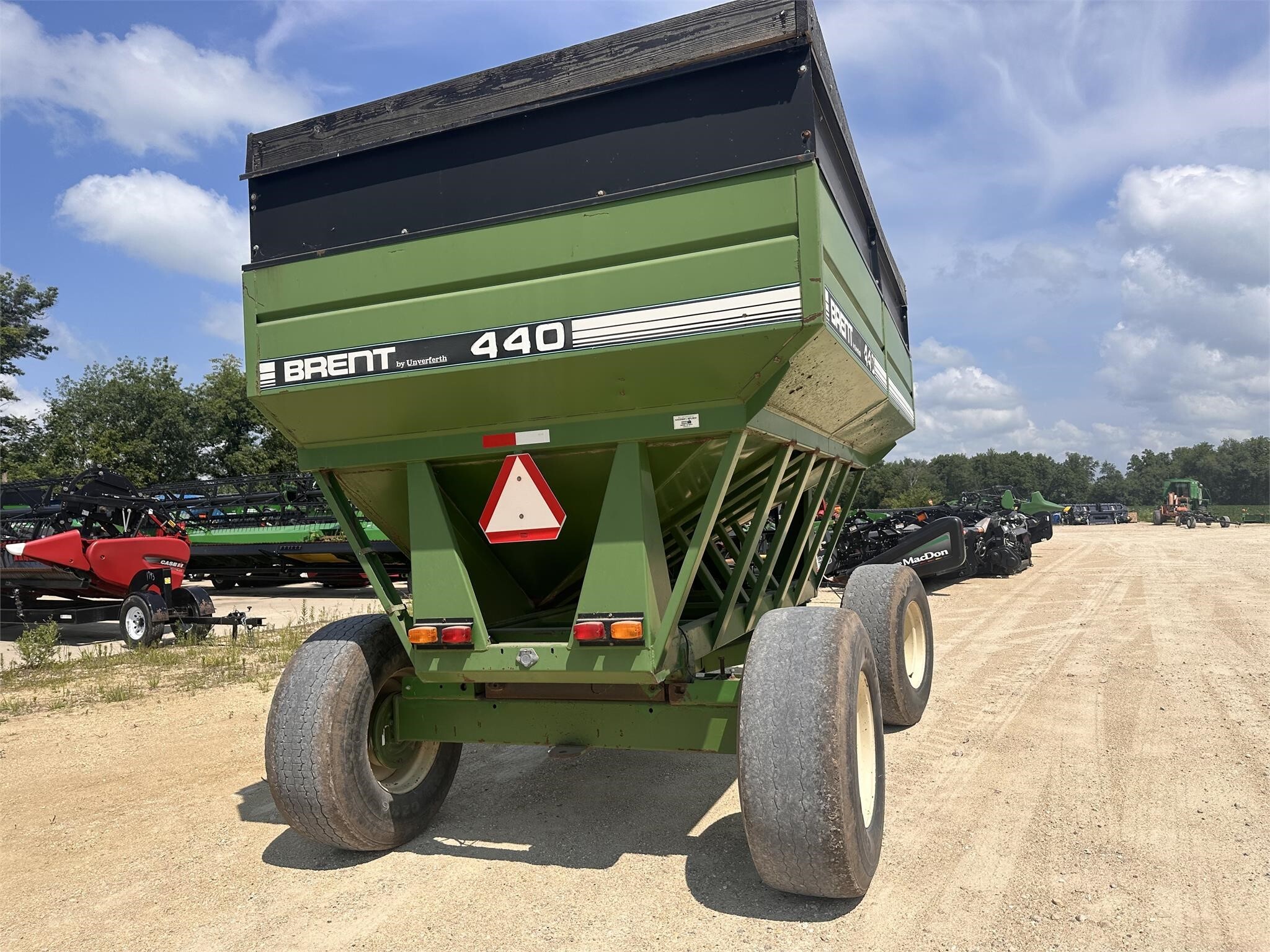  Brent 440 Gravity Wagon