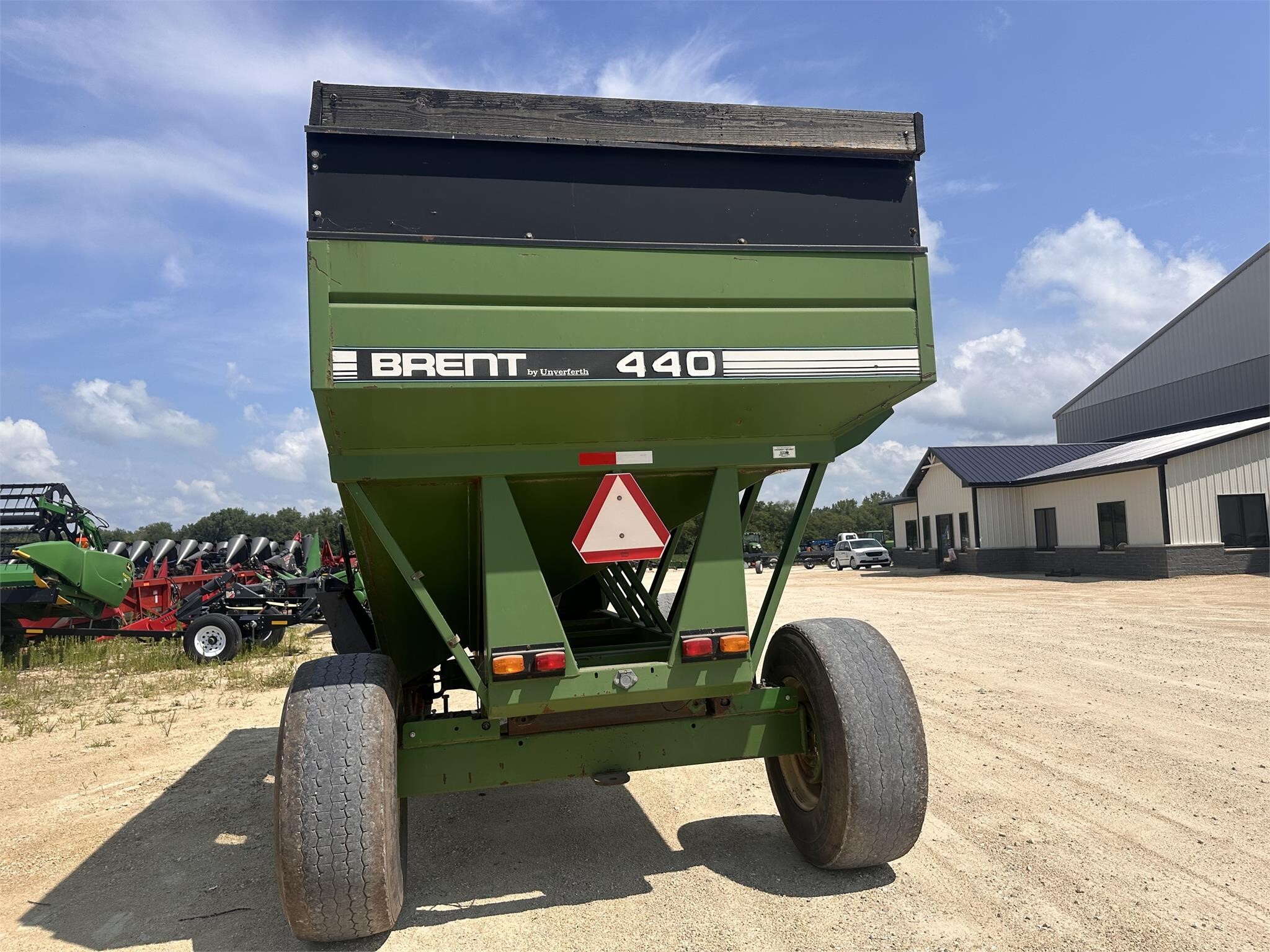  Brent 440 Gravity Wagon