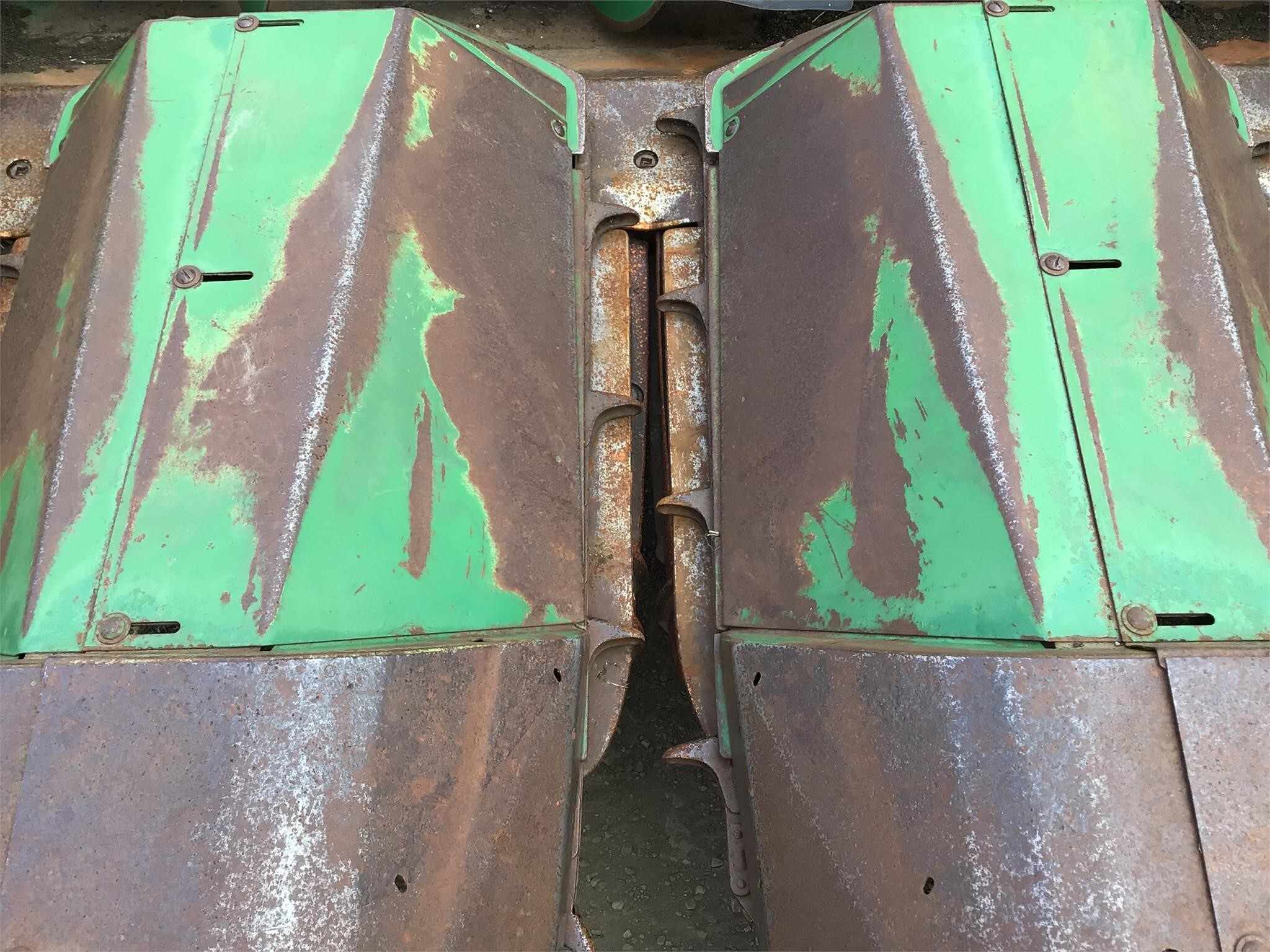  John Deere 443 Corn Head