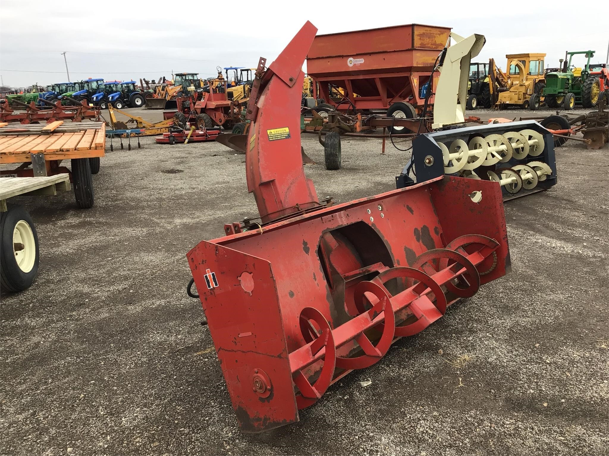  International 80 Snow Blower