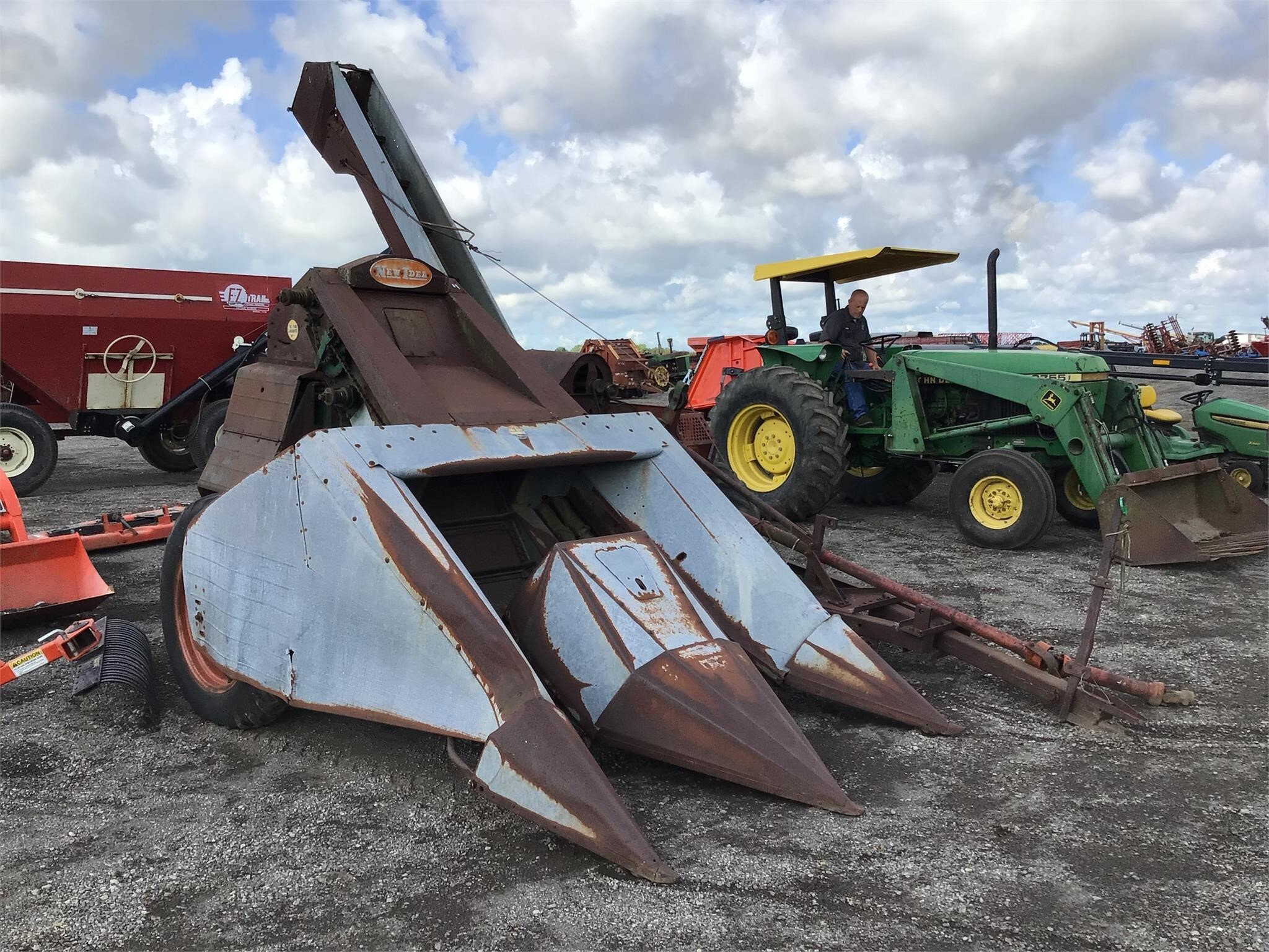  New Idea 311 Corn Picker