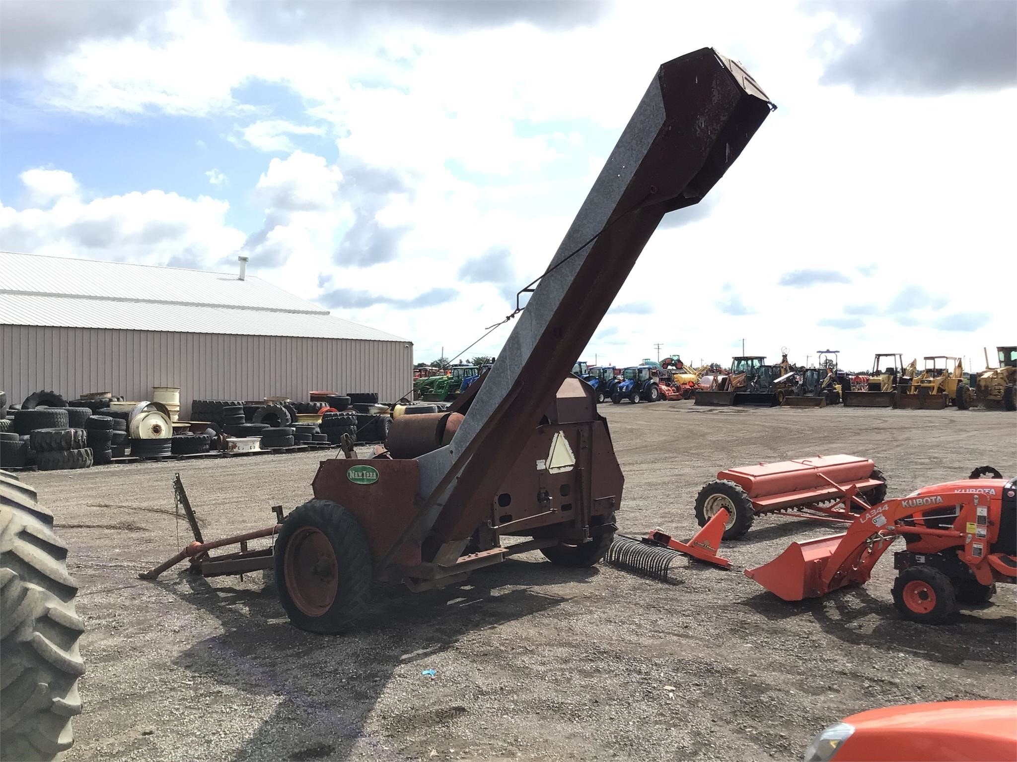  New Idea 311 Corn Picker