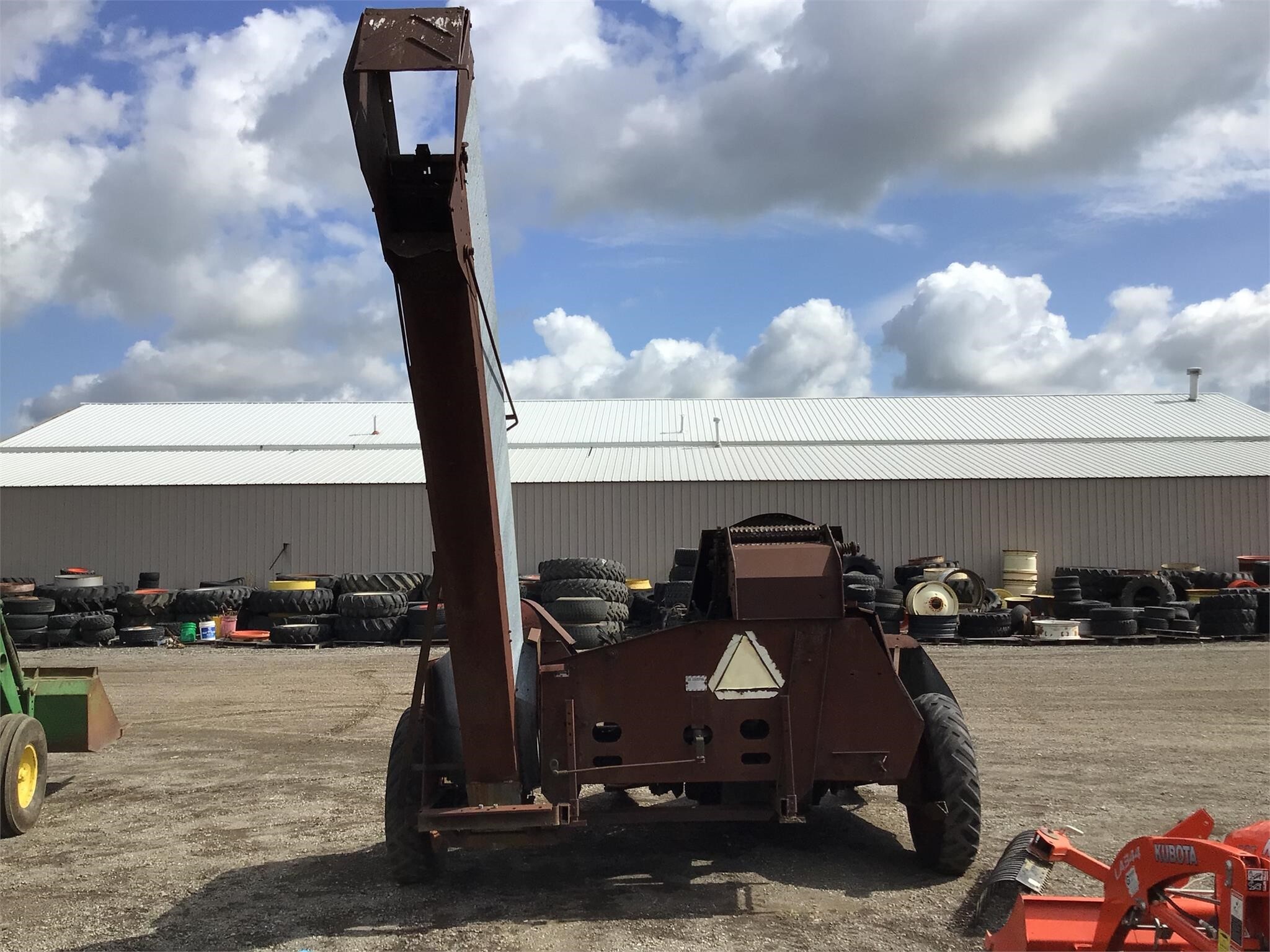  New Idea 311 Corn Picker