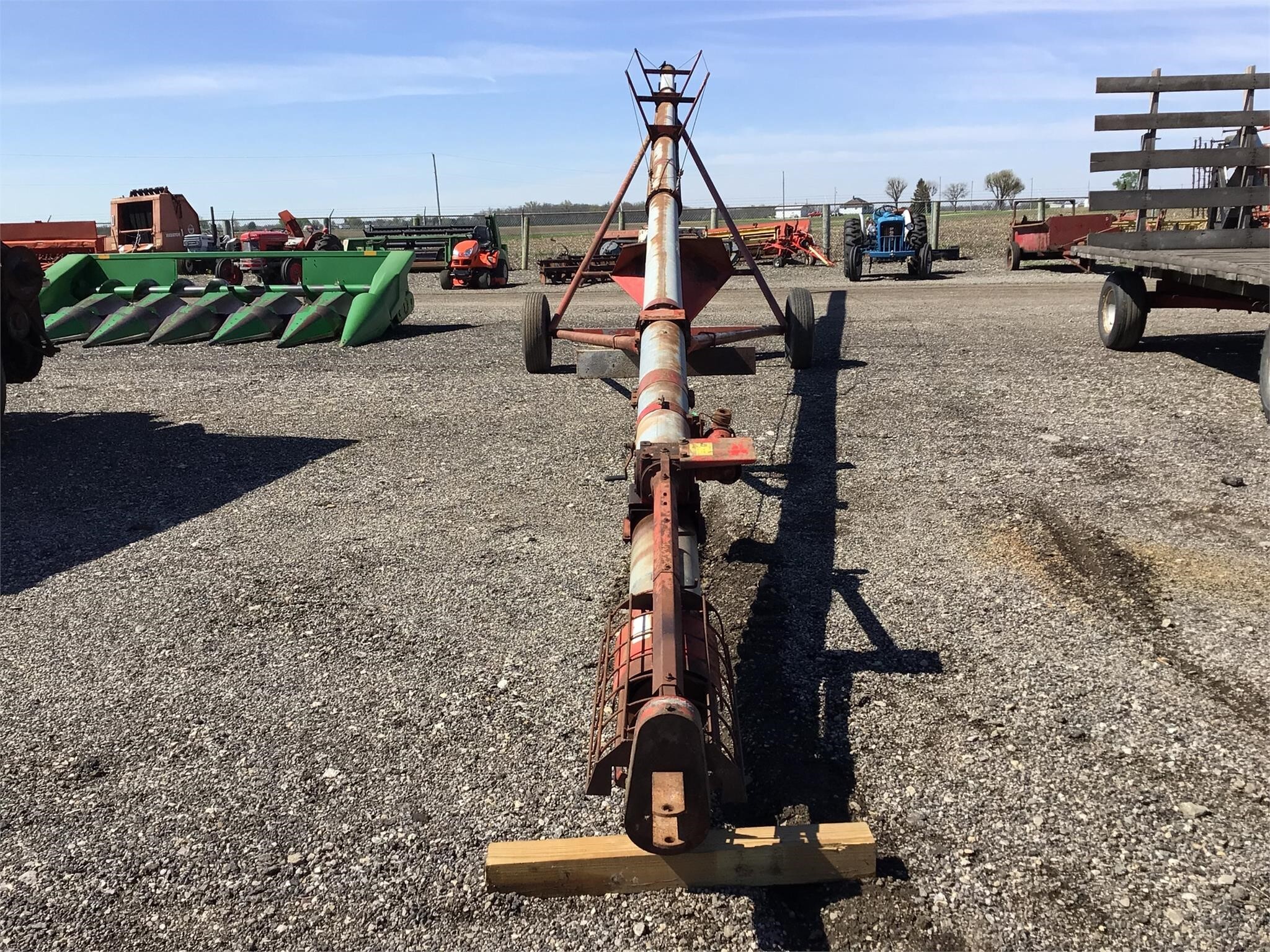  Cardinal 8x60 Augers and Conveyor