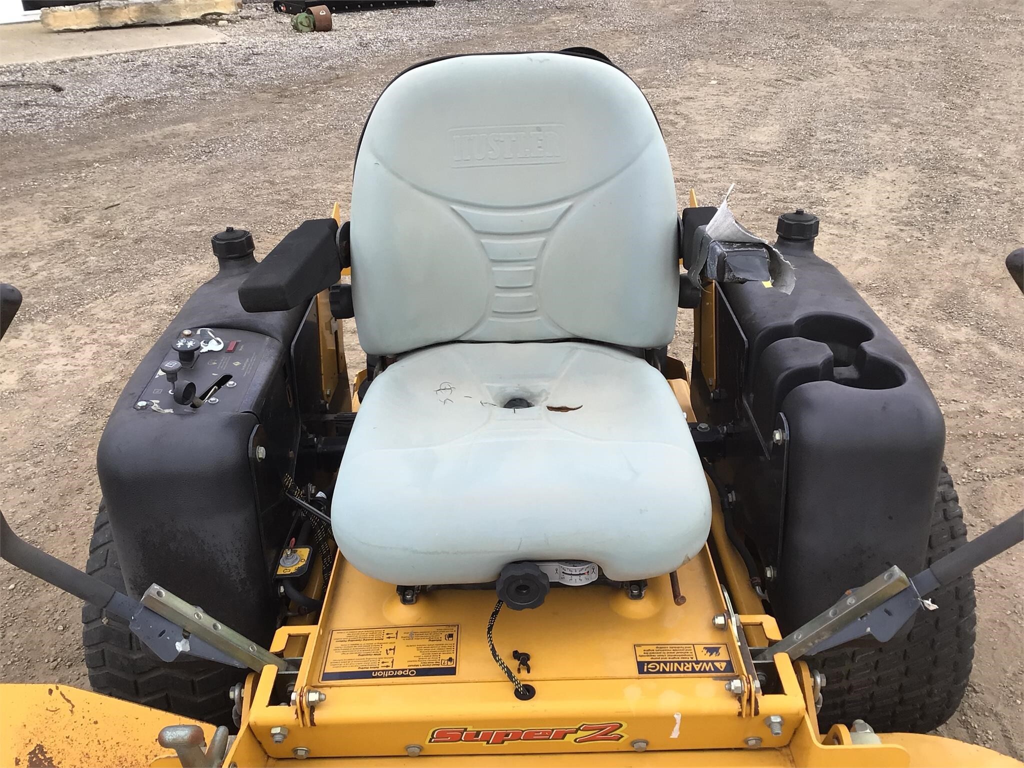  Hustler Super Z 60 Lawn Mower