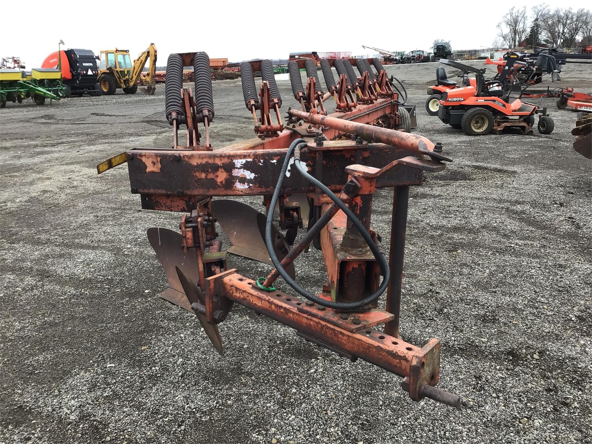  Case 500 Plow