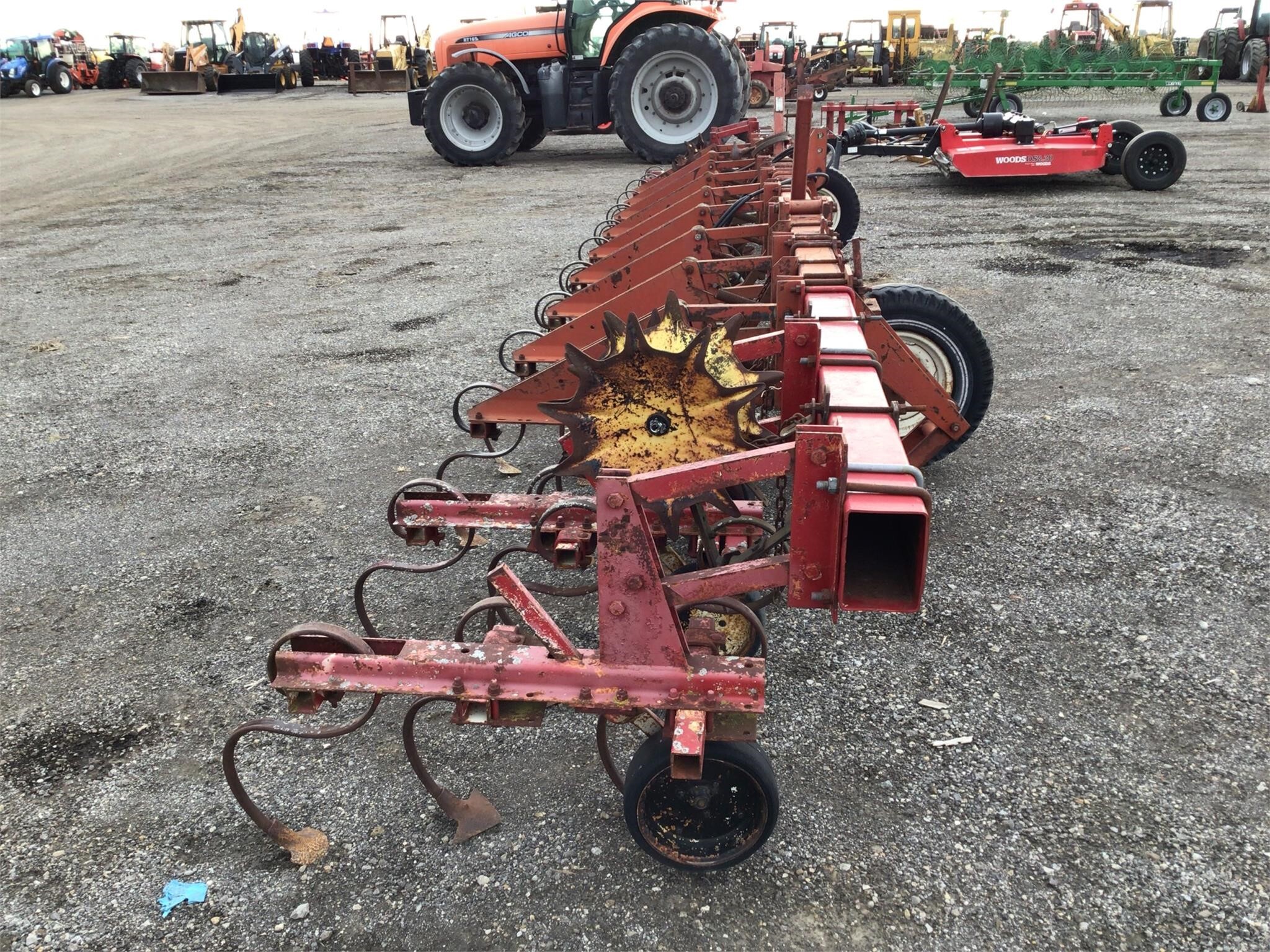  International Harvester 133 Cultivator