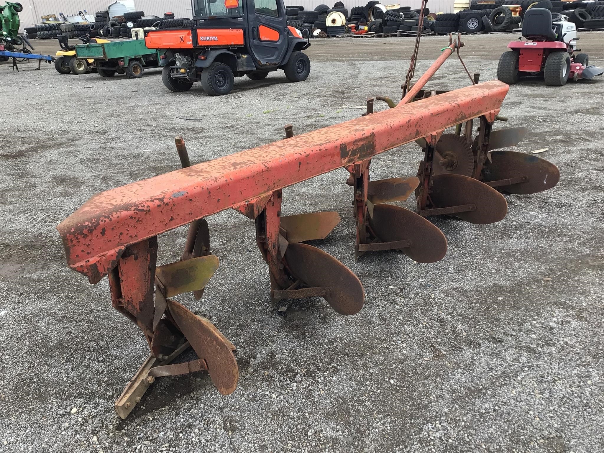  Ford 101 Plow