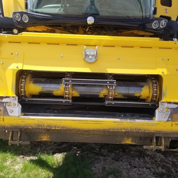 2020 New Holland CR8.90 Combine