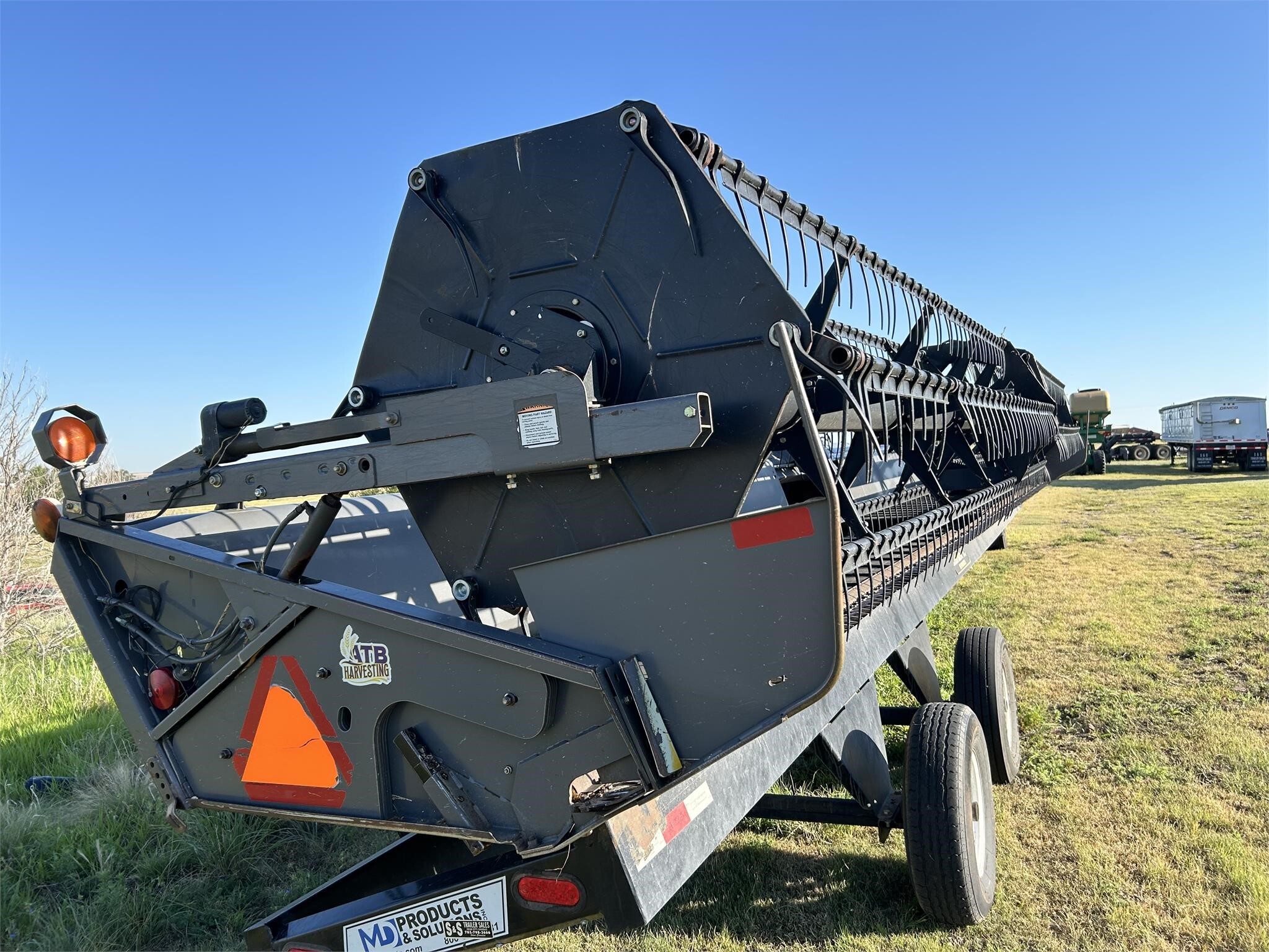 2007 Gleaner 5100 Platform
