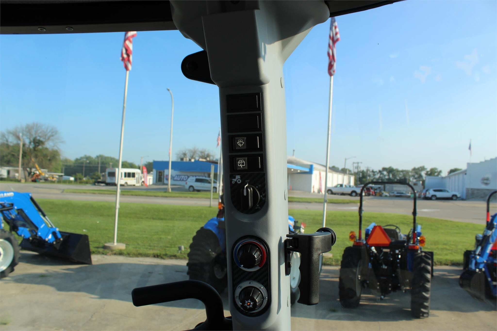 2024 New Holland Powerstar 100 Tractor